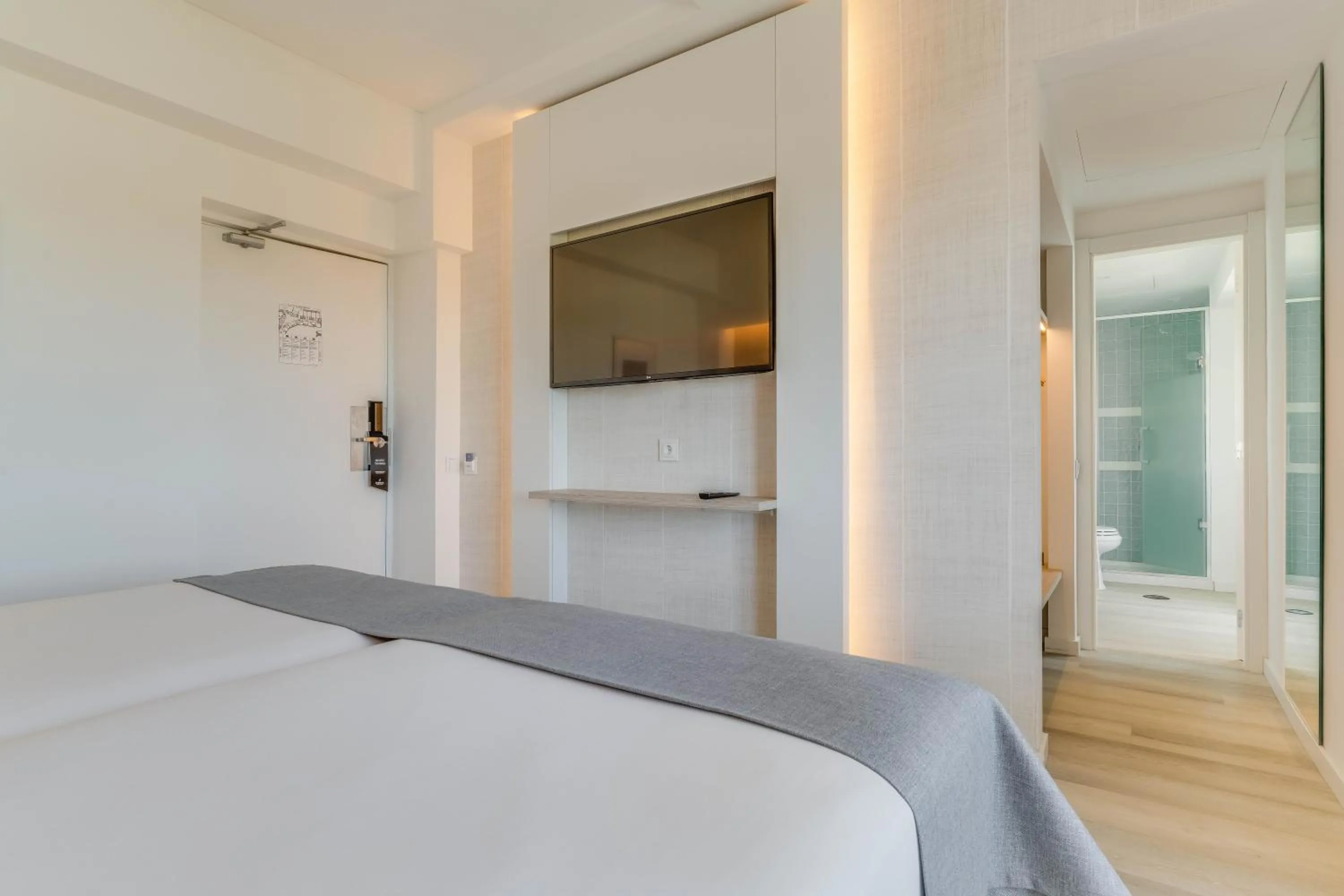Bedroom, Bed in Pestana Blue Alvor Beach - All Inclusive Hotel