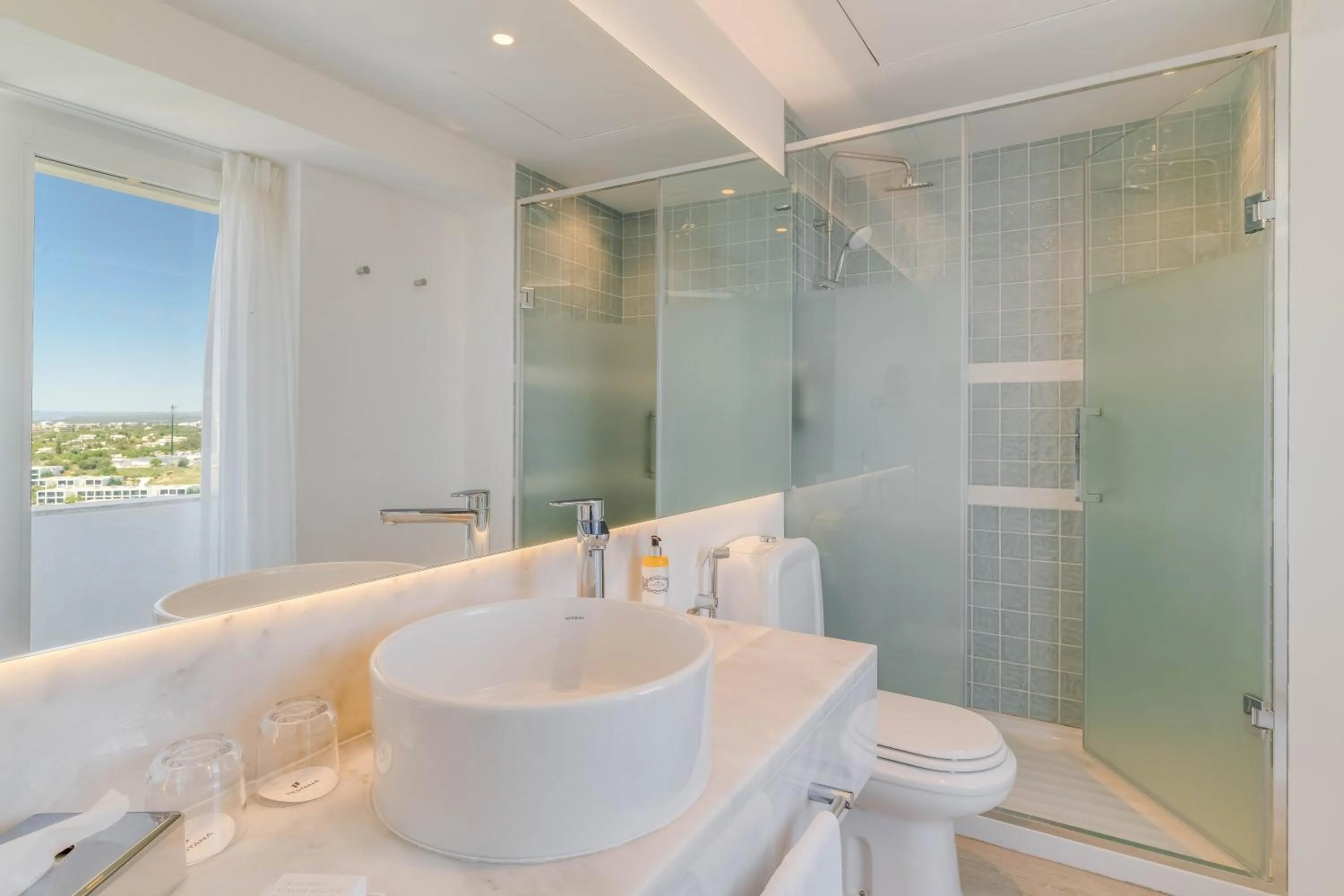 Bathroom in Pestana Blue Alvor Beach - All Inclusive Hotel