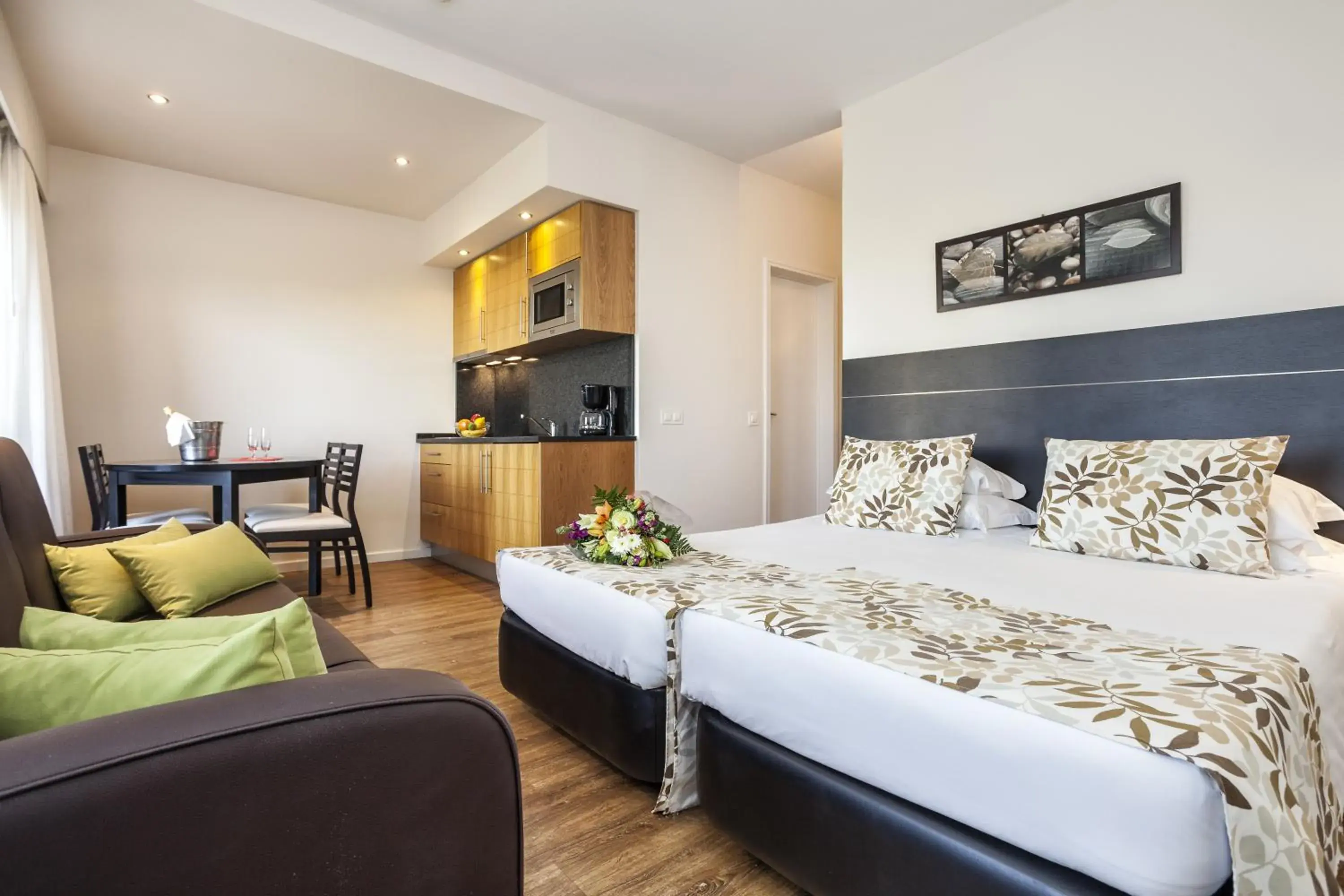 Studio with Sea View (2 Adults + 1 Child) in Pestana Alvor Atlantico Residences Beach Suites Studio with Sea View (2 Adults + 1 Child) in Pestana Alvor Atlantico Residences Beach Suites