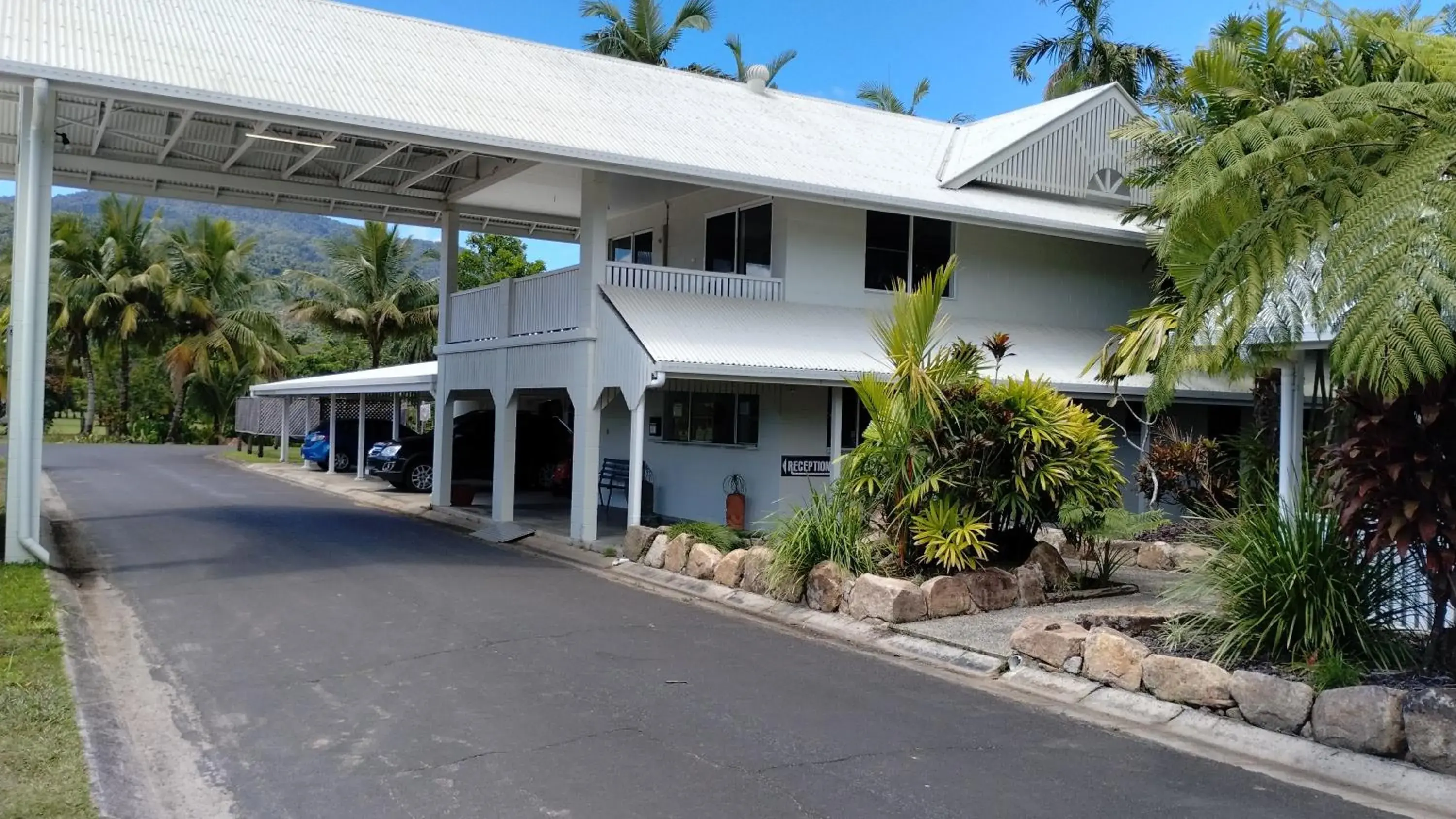 Double Room with Shared Bathroom in Tully Motel Double Room with Shared Bathroom in Tully Motel