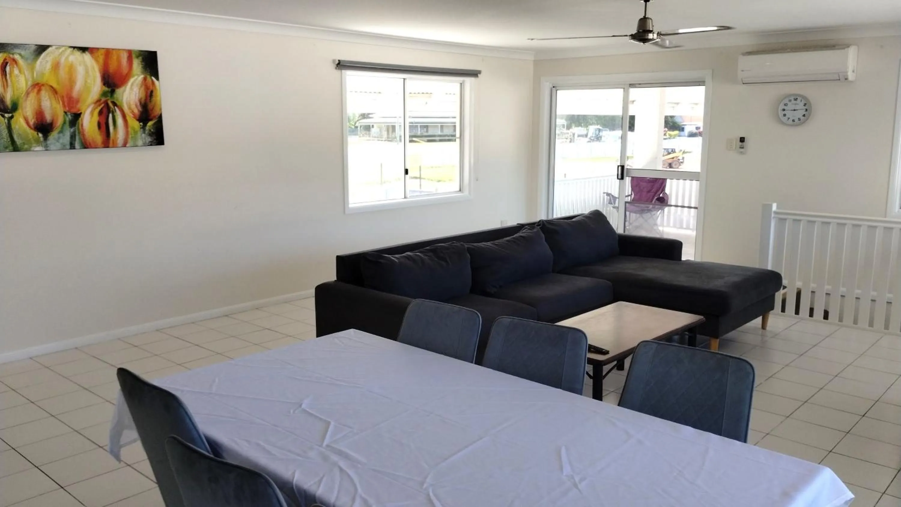 Dining area in Tully Motel