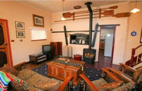 Living room in Westbury Gingerbread Cottages Living room in Westbury Gingerbread Cottages