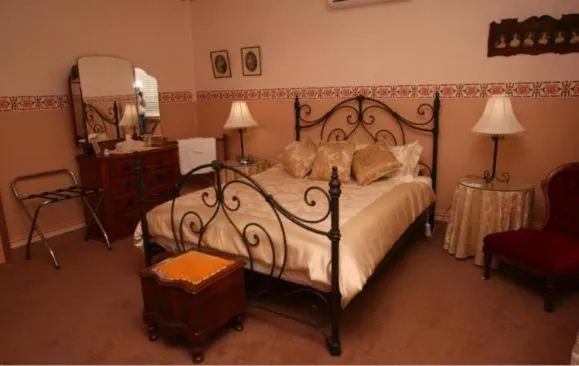 Bed in Westbury Gingerbread Cottages