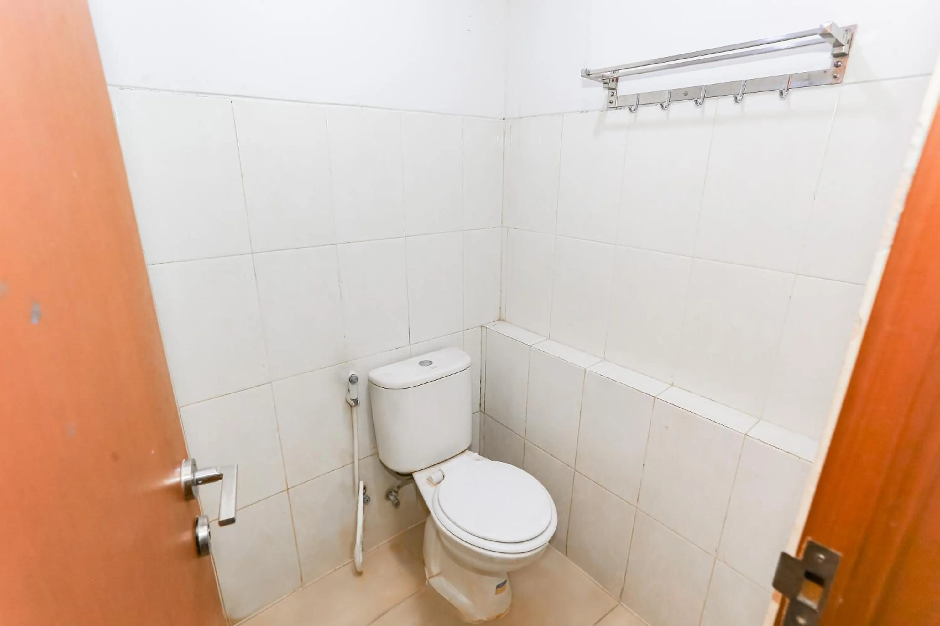 Bathroom in Juragan Room