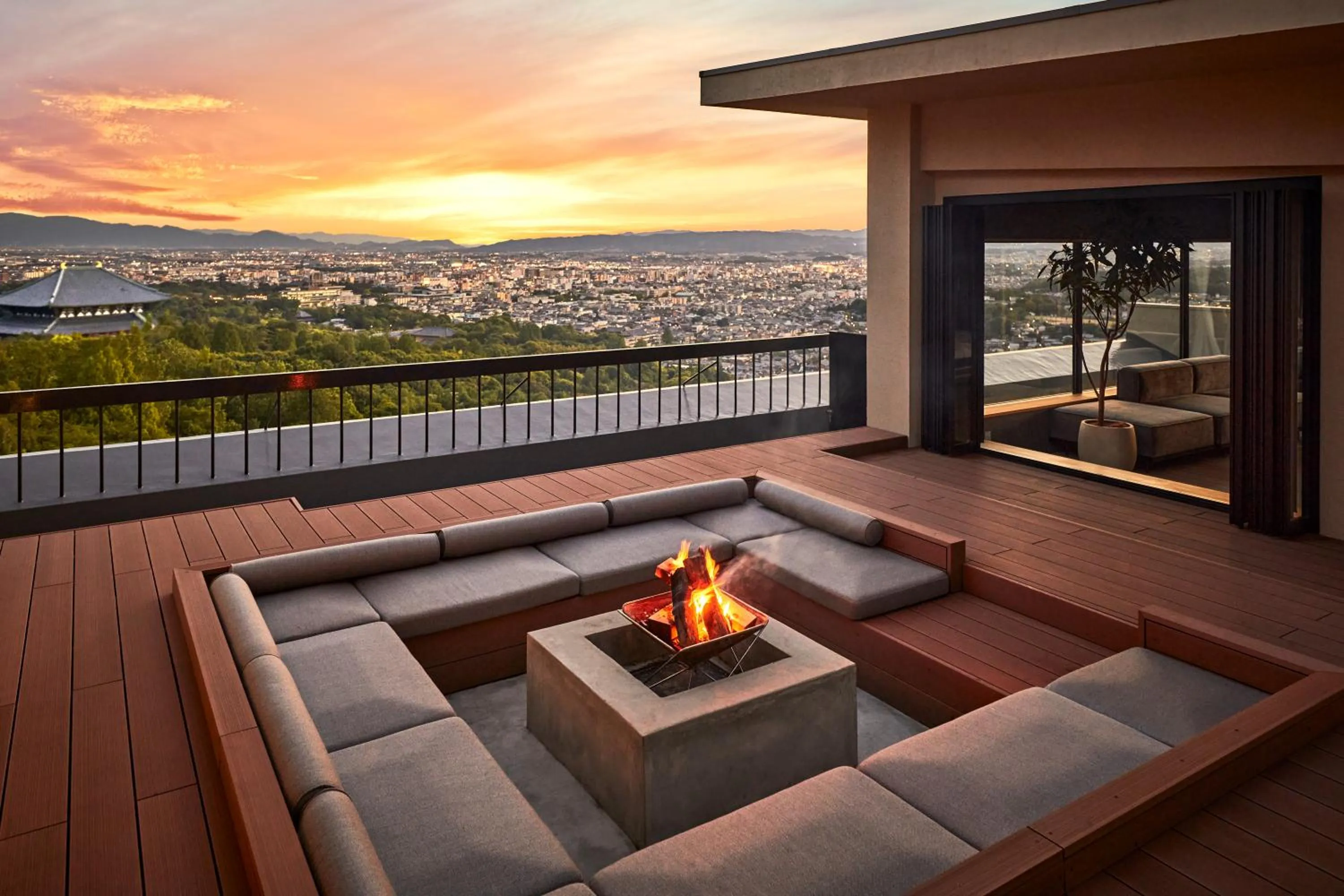 Balcony/Terrace in ANDO HOTEL NARA Wakakusayama -DLIGHT LIFE & HOTELS-