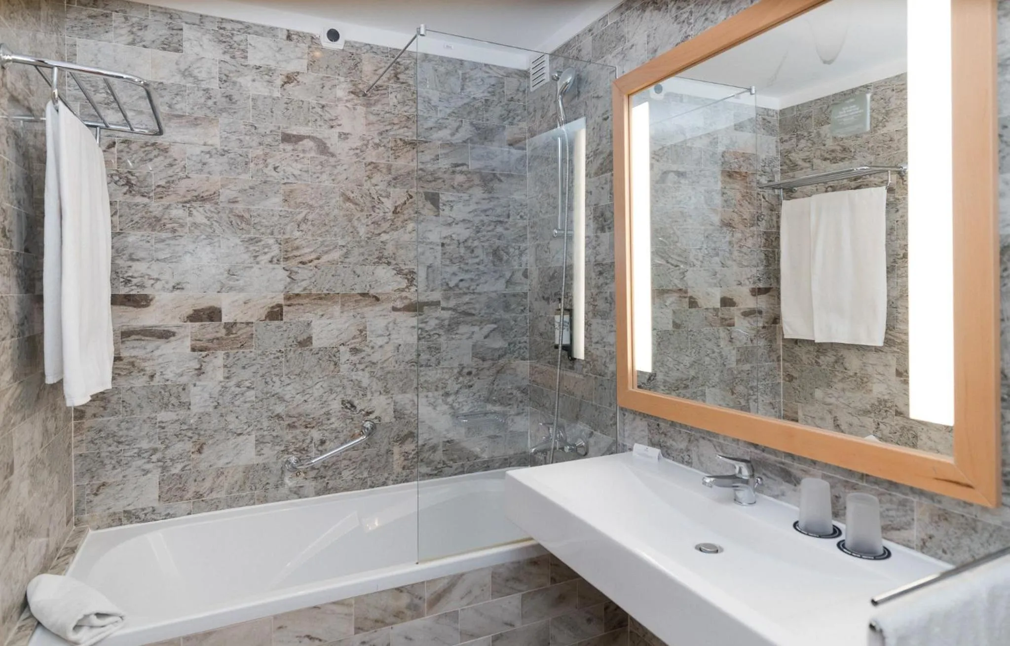 Bathroom in Pestana Viking Beach & SPA Resort