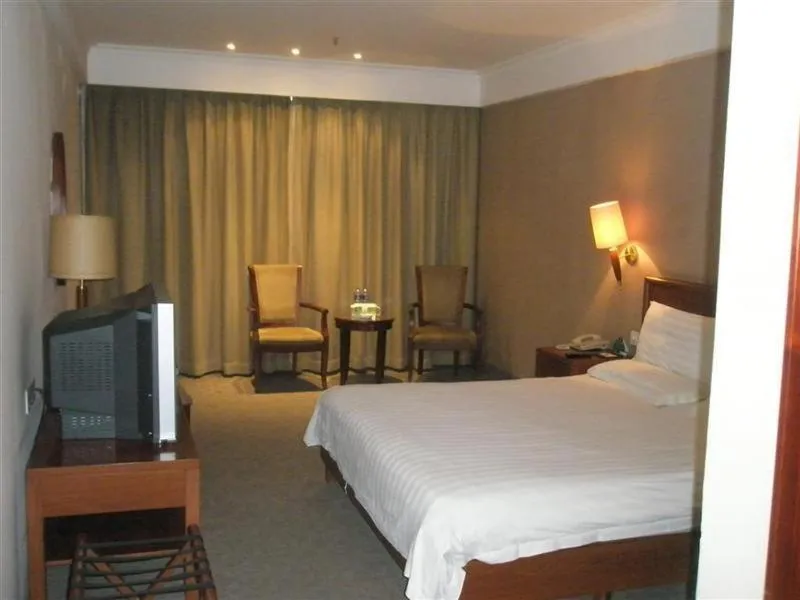 GreenTree Inn Dongguan Houjie Business Hotel