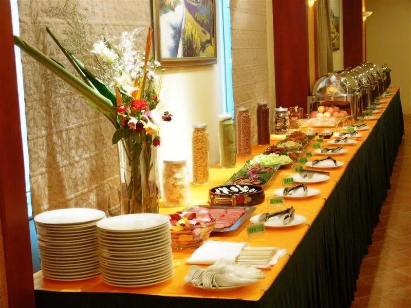 Breakfast in GreenTree Inn Dongguan Houjie Business Hotel