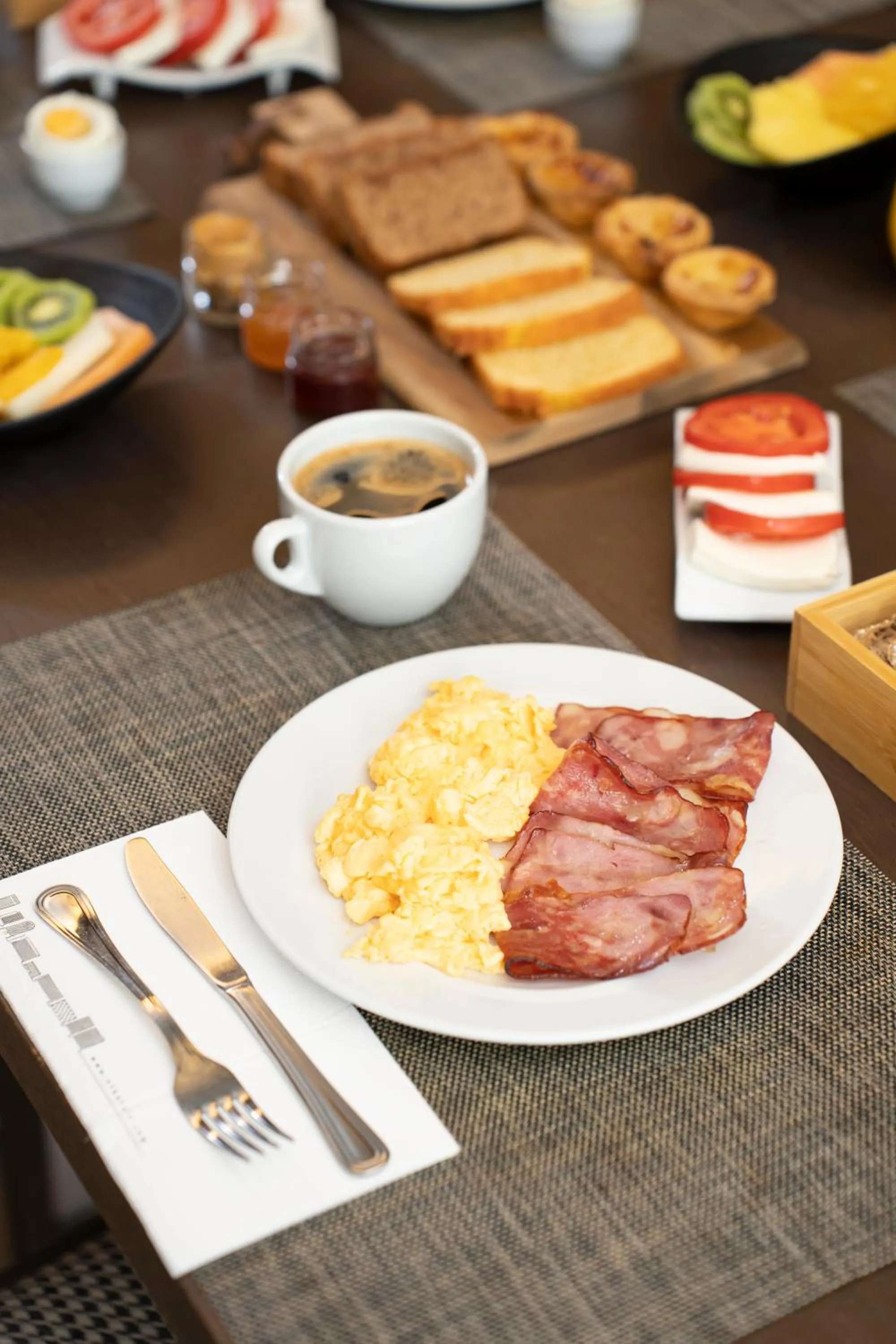 Breakfast in HF Tuela Porto