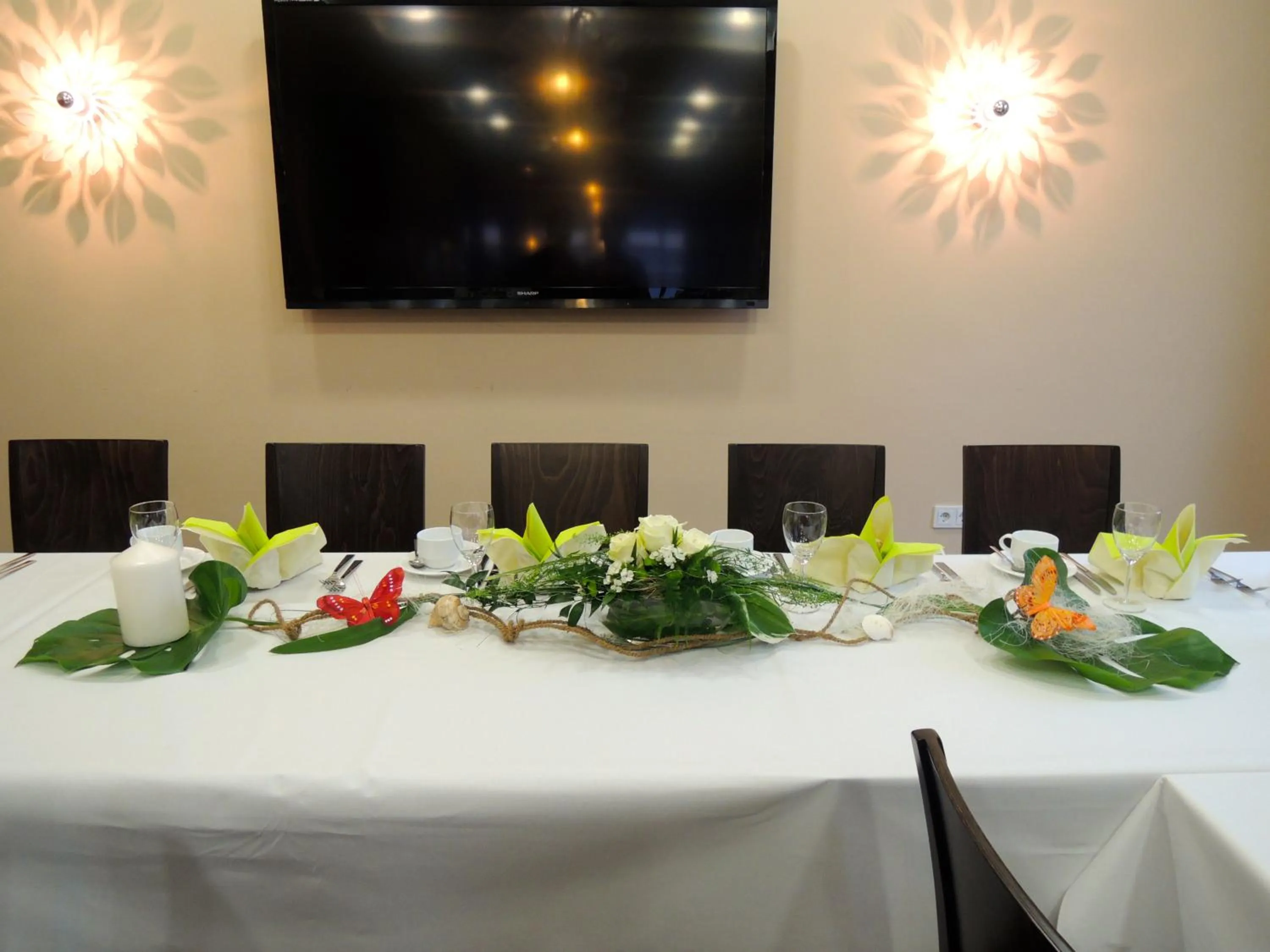 Banquet/Function facilities in Zum Eichenzeller