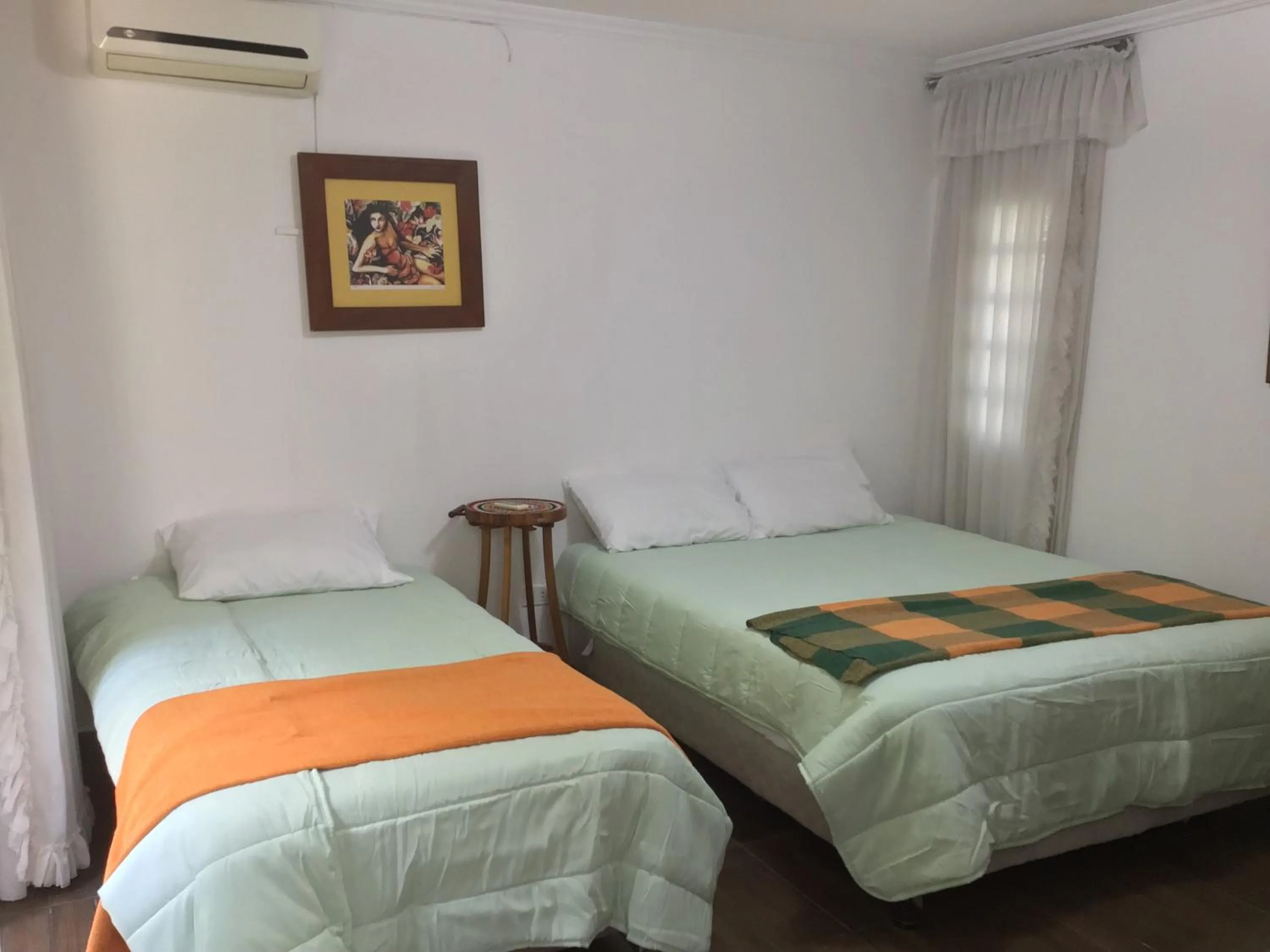 Photo of the whole room, Bed in Granados