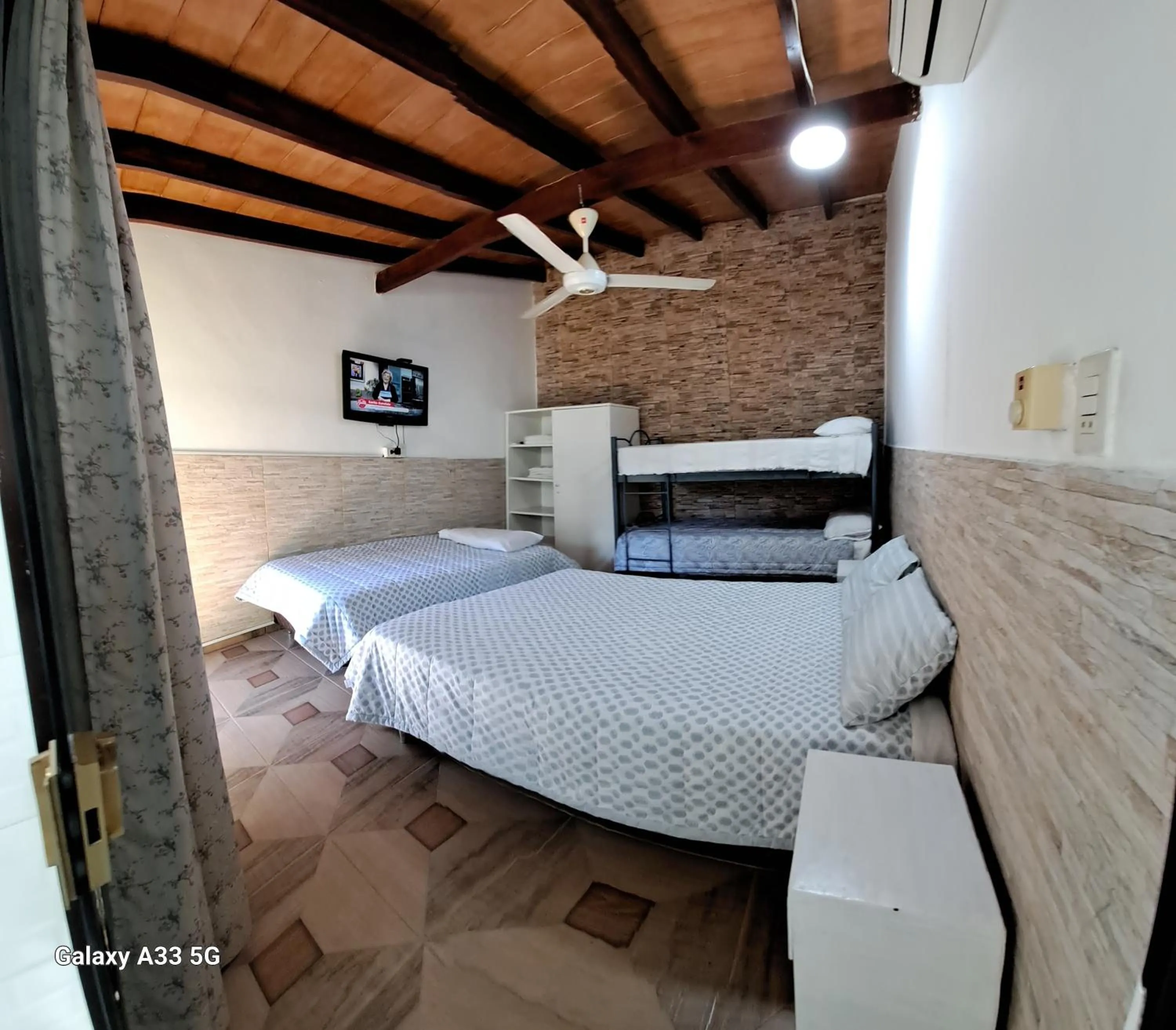 TV and multimedia, Bed in Granados