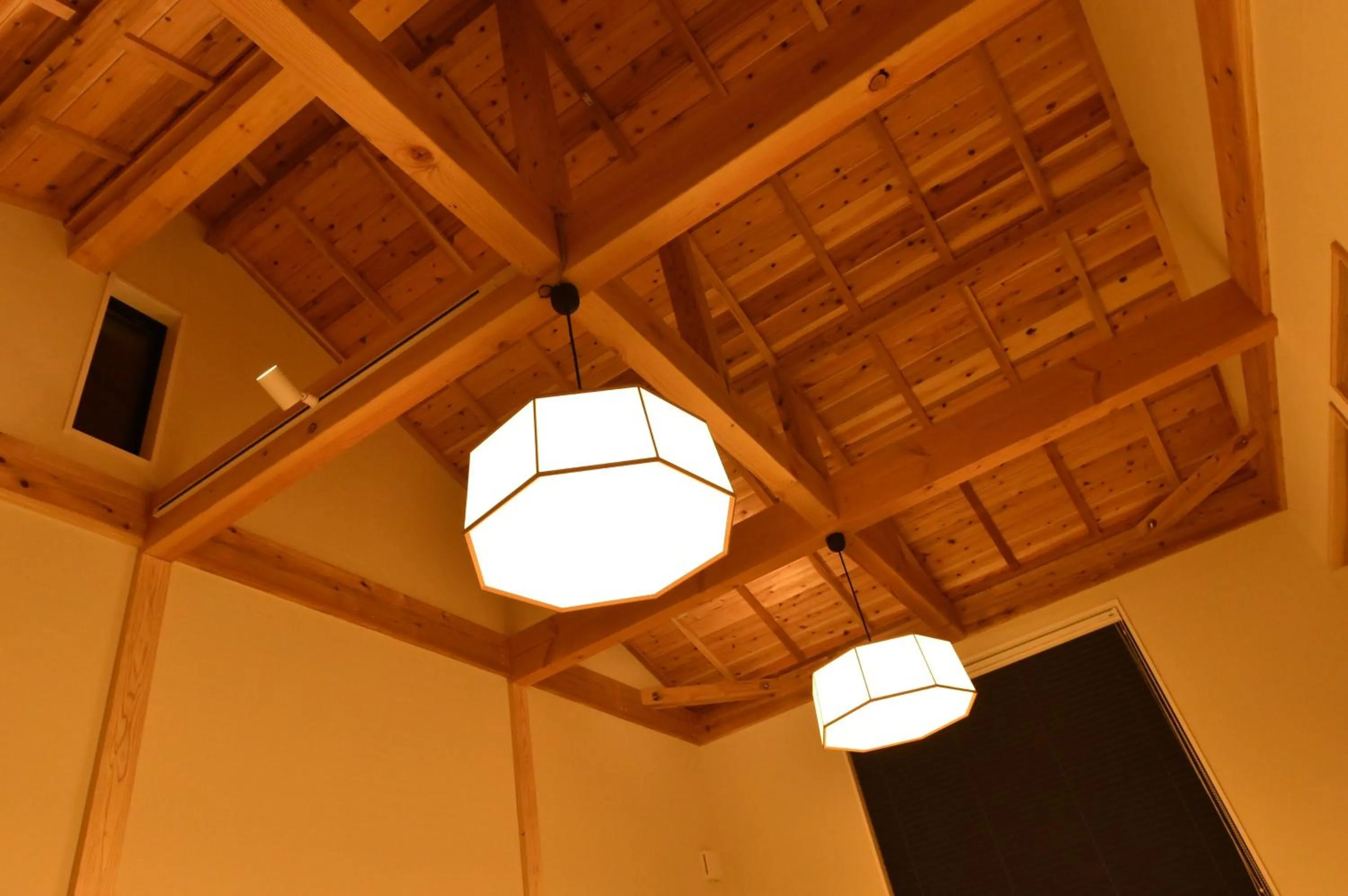 Decorative detail in Hinata-an