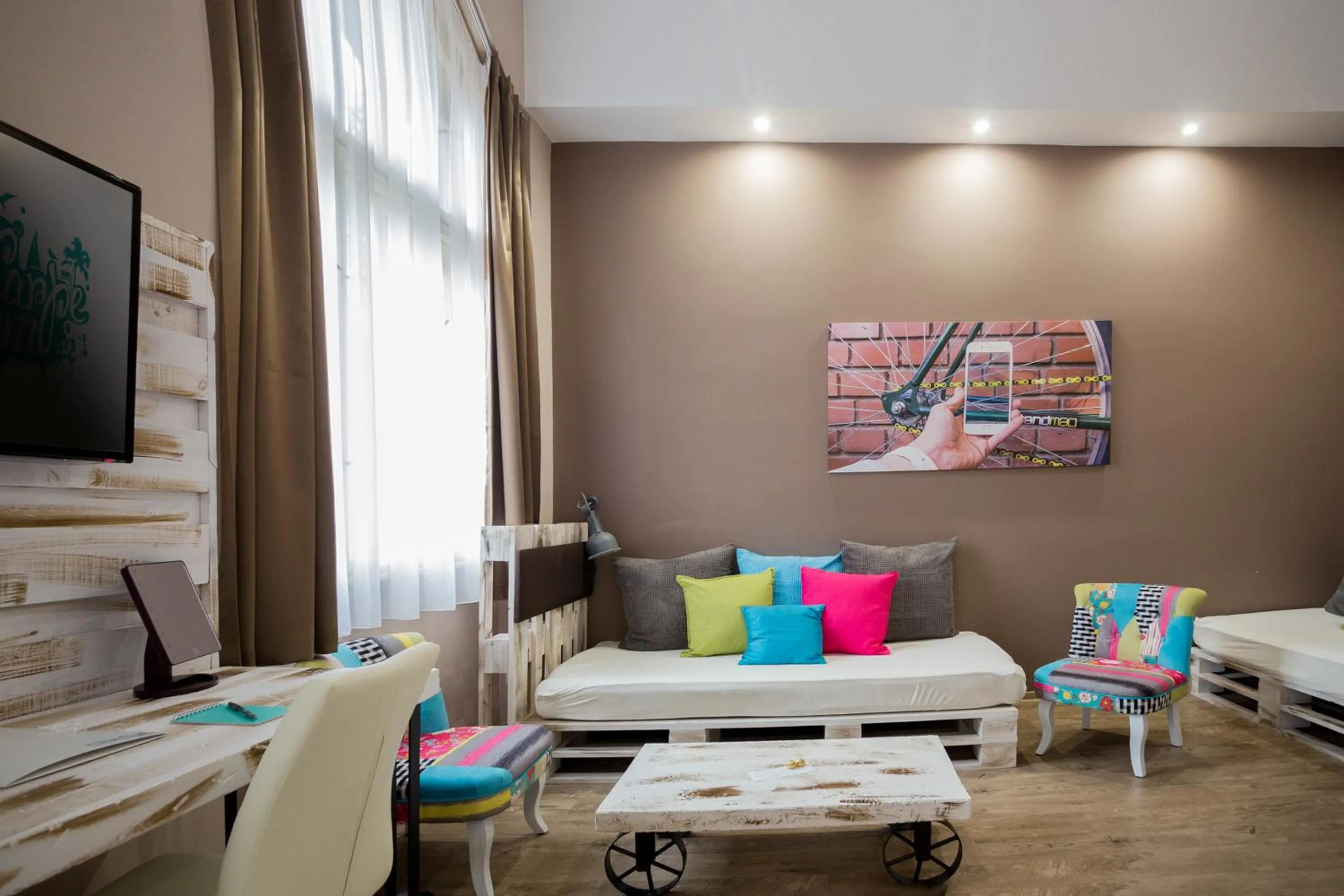 Photo of the whole room in Hotel Carpe Diem