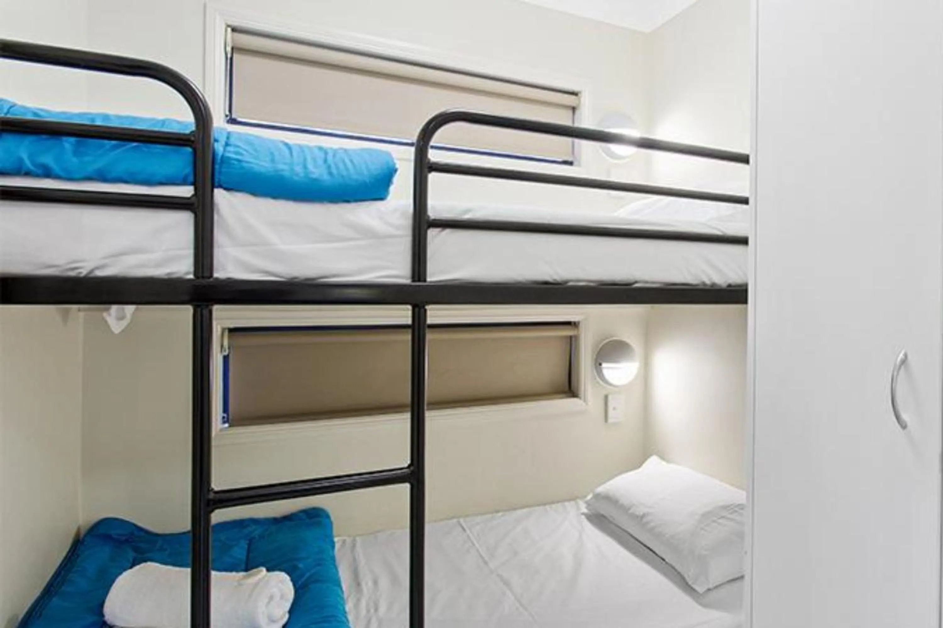 Bed in Landsborough Holiday Park