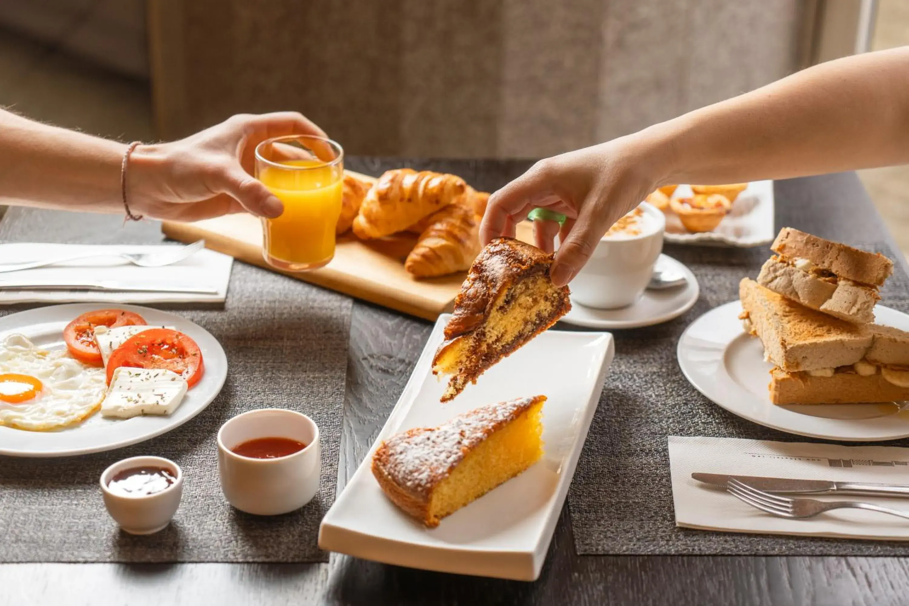 Restaurant/places to eat in HF Fenix Porto Restaurant/places to eat in HF Fenix Porto