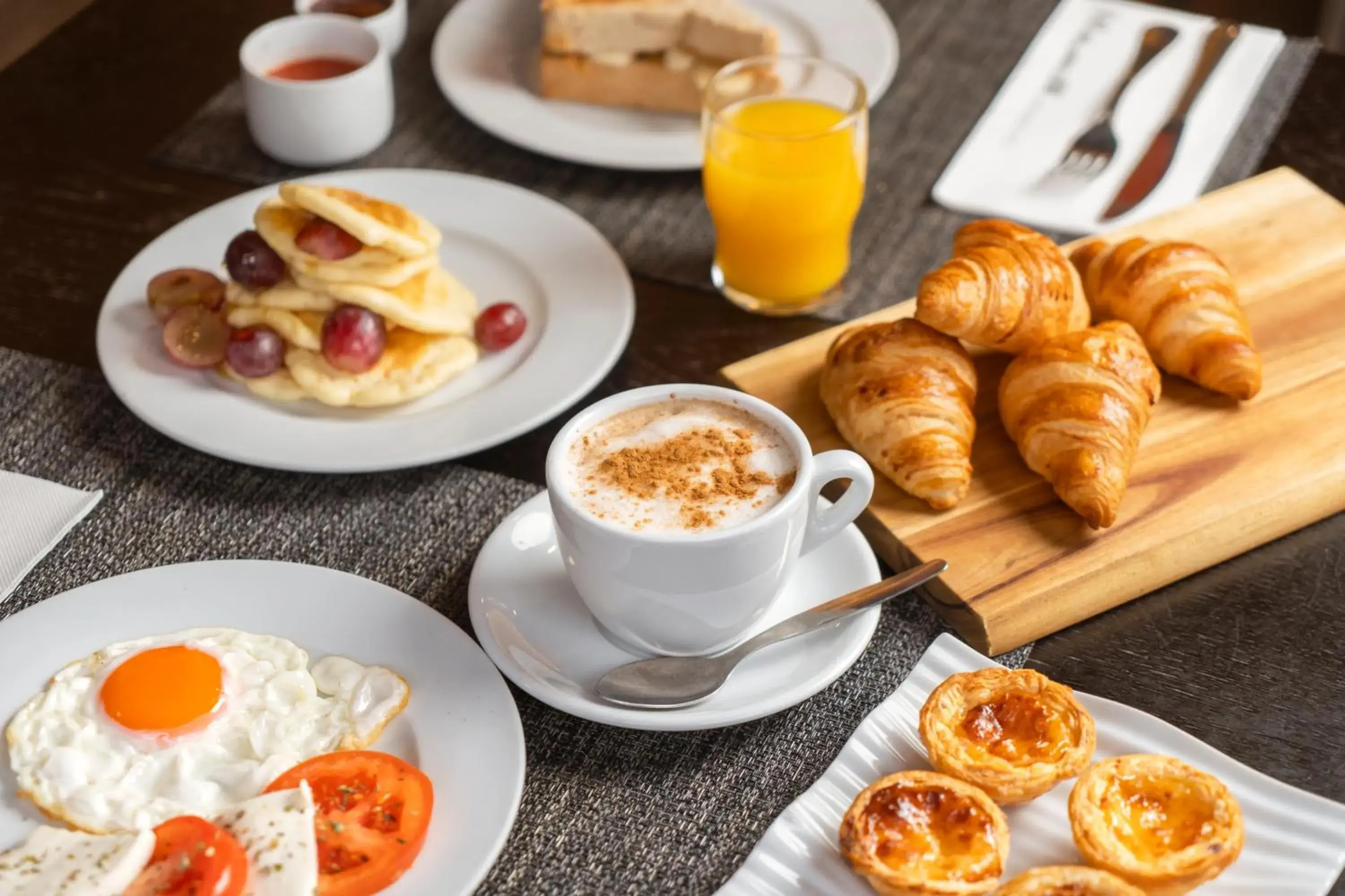 Restaurant/places to eat in HF Fenix Porto Restaurant/places to eat in HF Fenix Porto