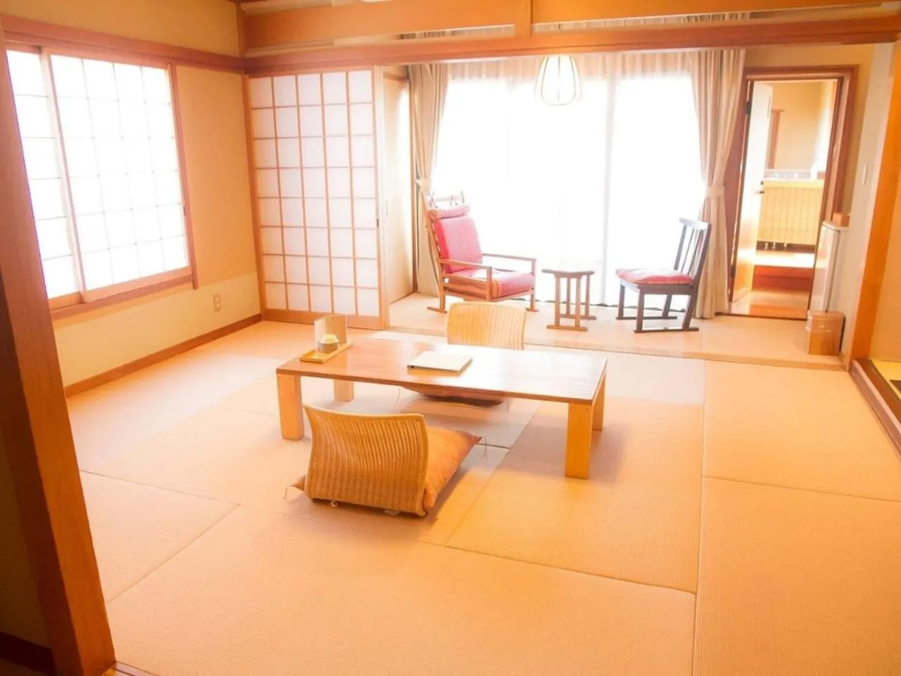 Living room in Yugawara Retreat Goen no Mori