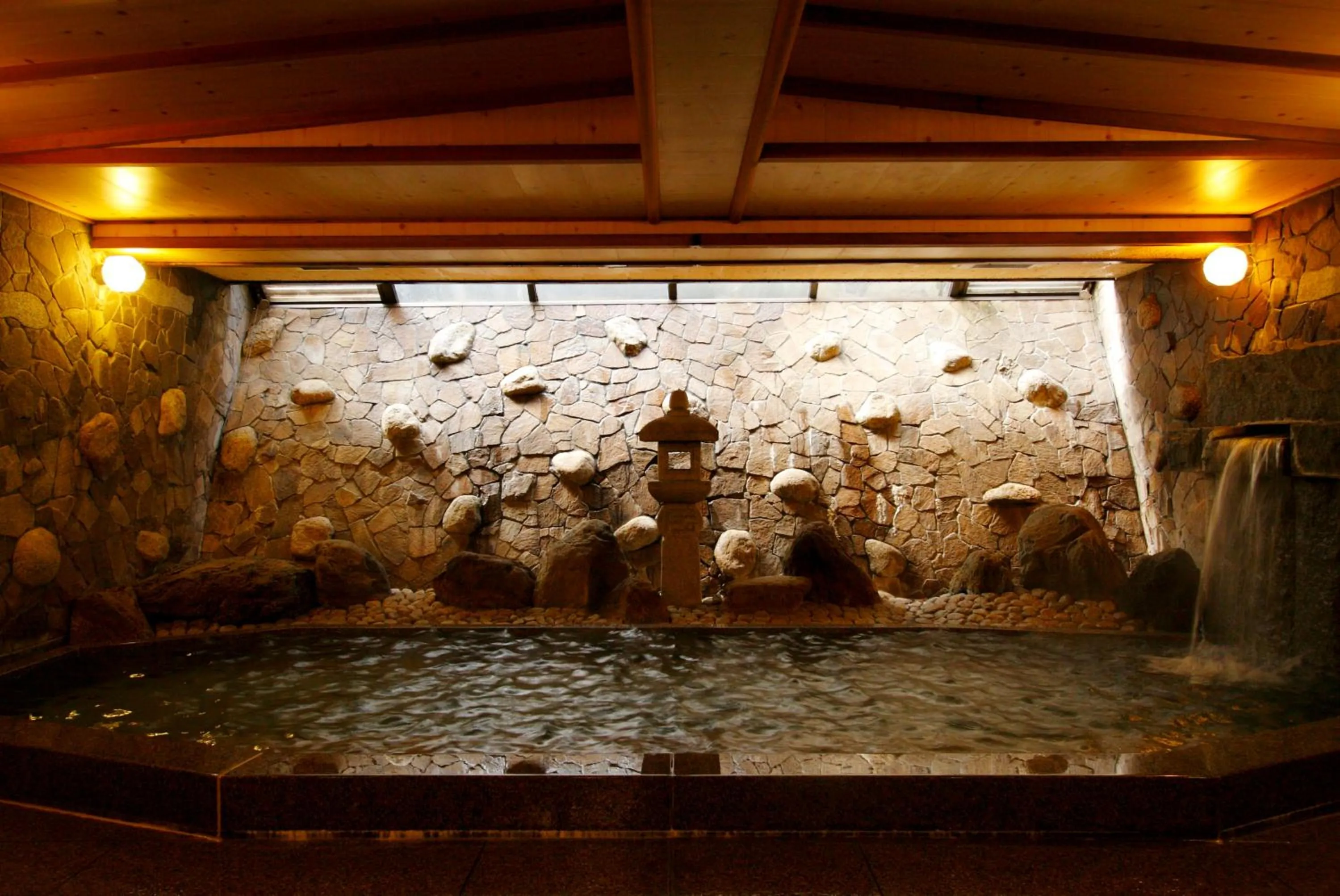 Hot Spring Bath in Yugawara Retreat Goen no Mori