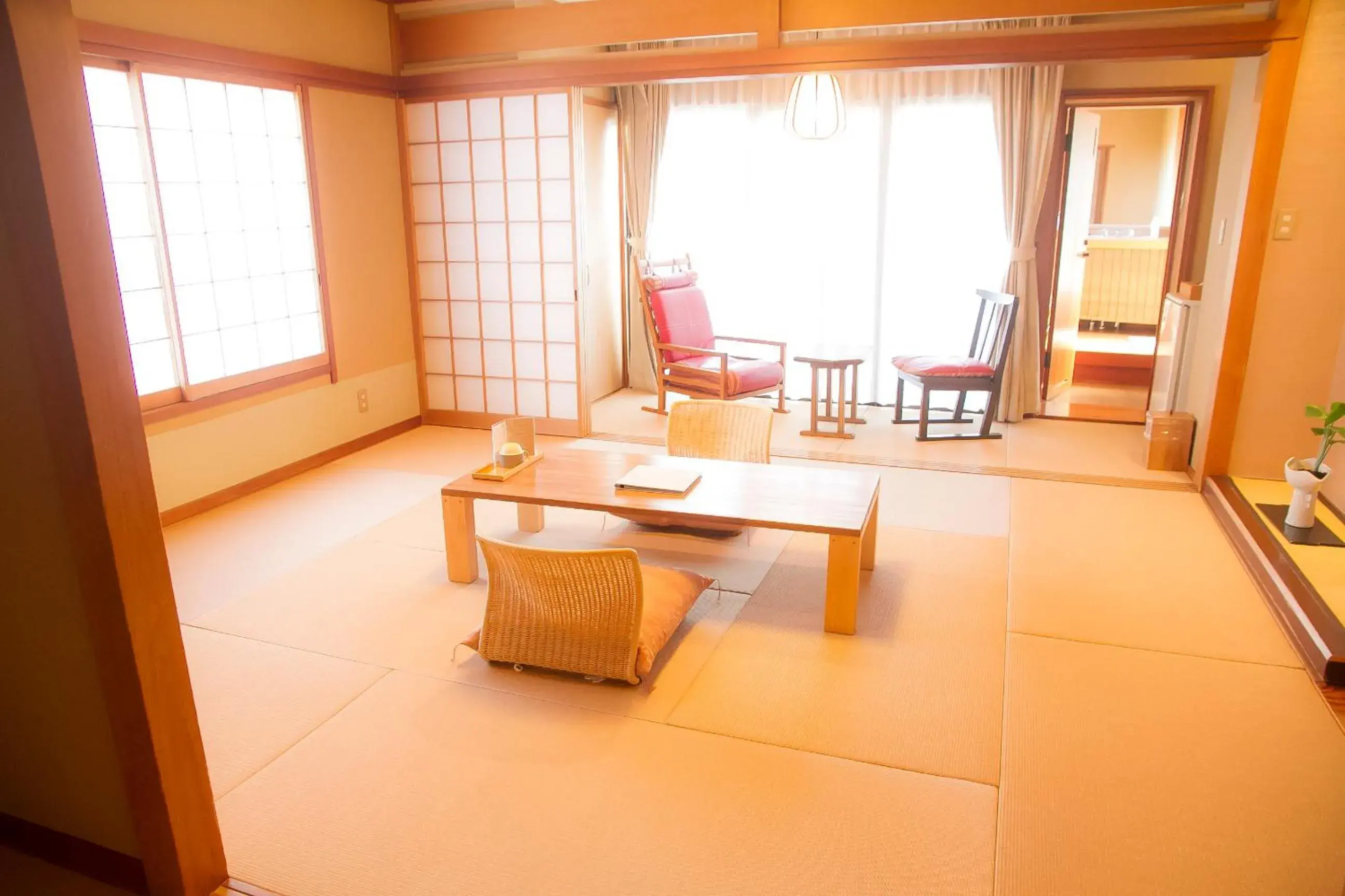 Japanese-Style with Cypress Bath Standard House - single occupancy in Yugawara Retreat Goen no Mori Japanese-Style with Cypress Bath Standard House - single occupancy in Yugawara Retreat Goen no Mori