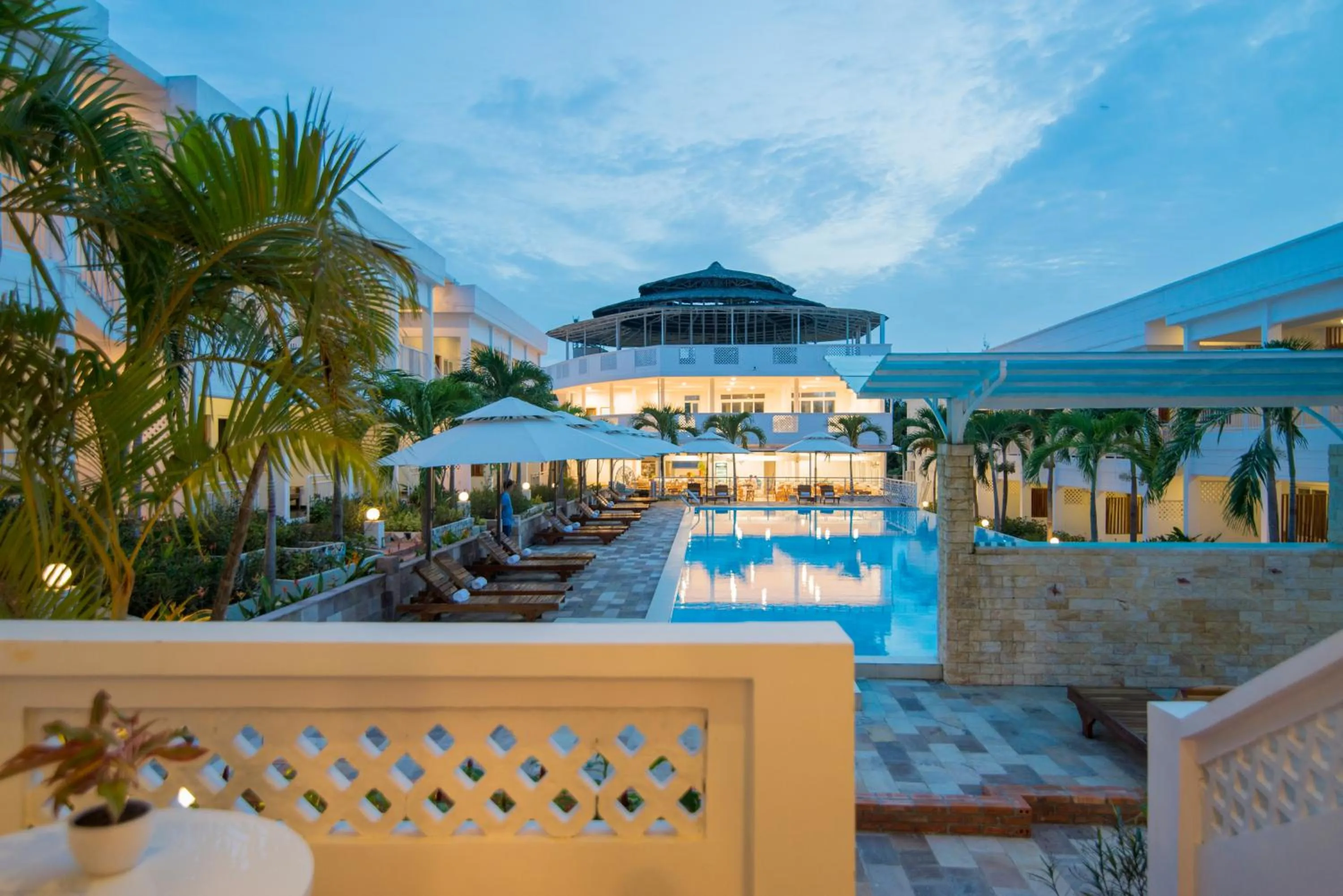 Swimming pool in Palma Resort