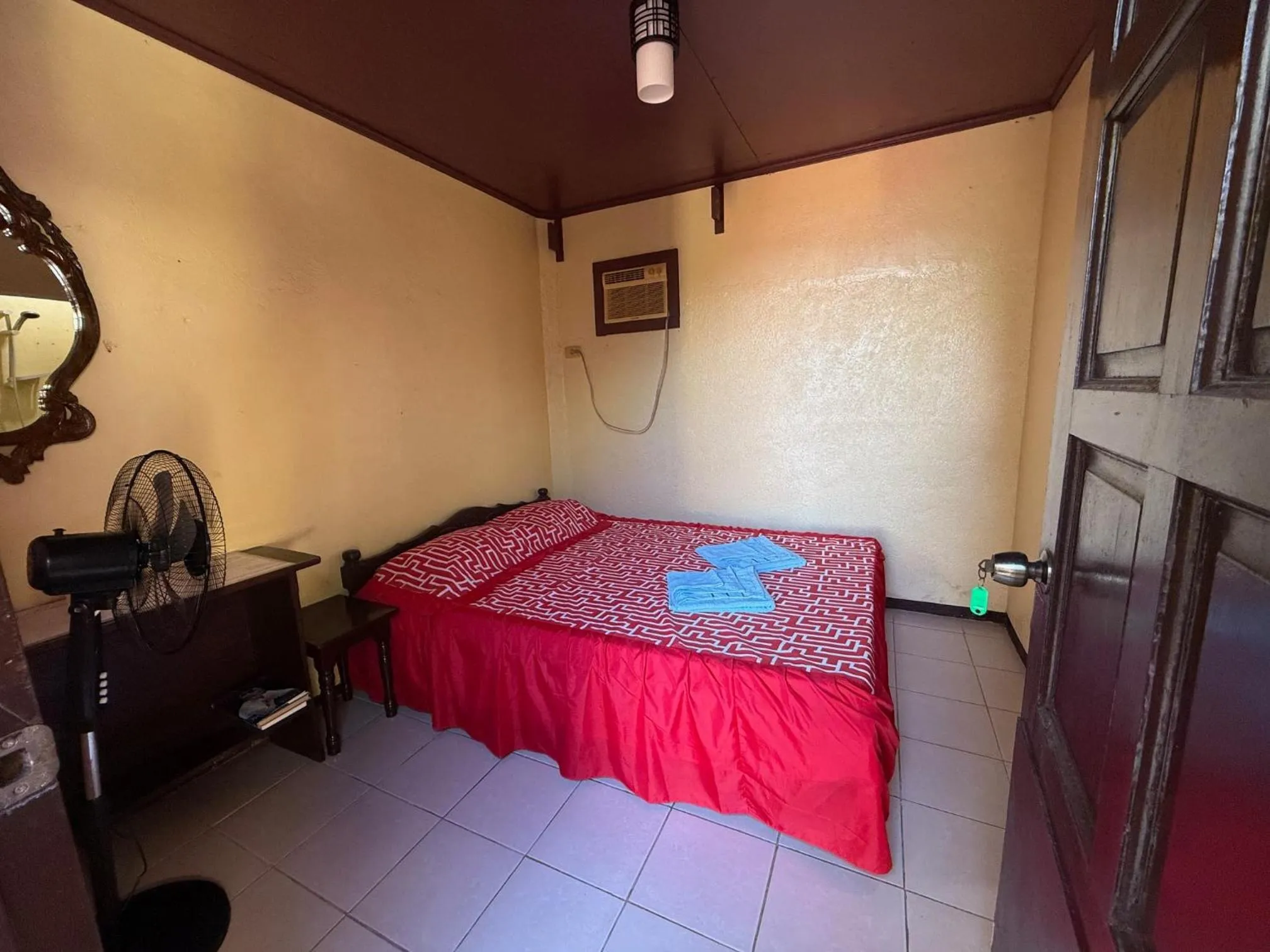 Bed in Napo Beach Resort