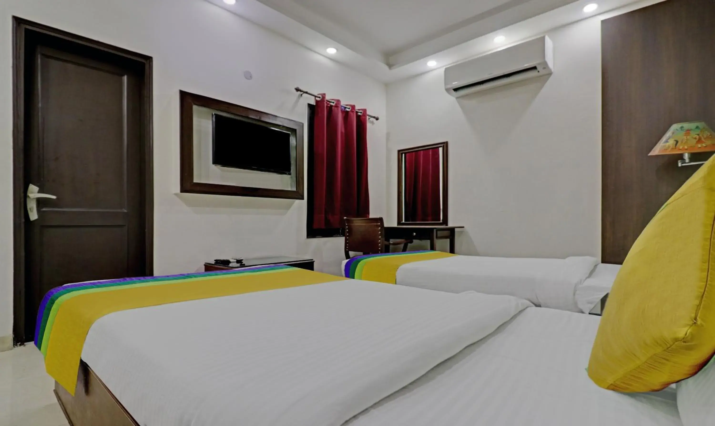 Bedroom, Bed in Itsy Hotels Hamlets Stay Bedroom, Bed in Itsy Hotels Hamlets Stay