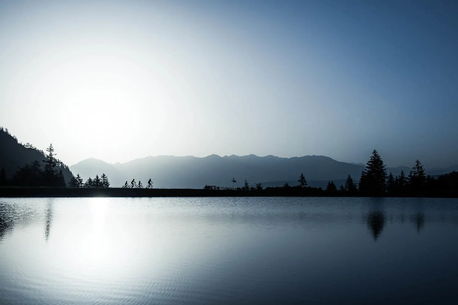 Lake view in Alpenpension Pfurtscheller