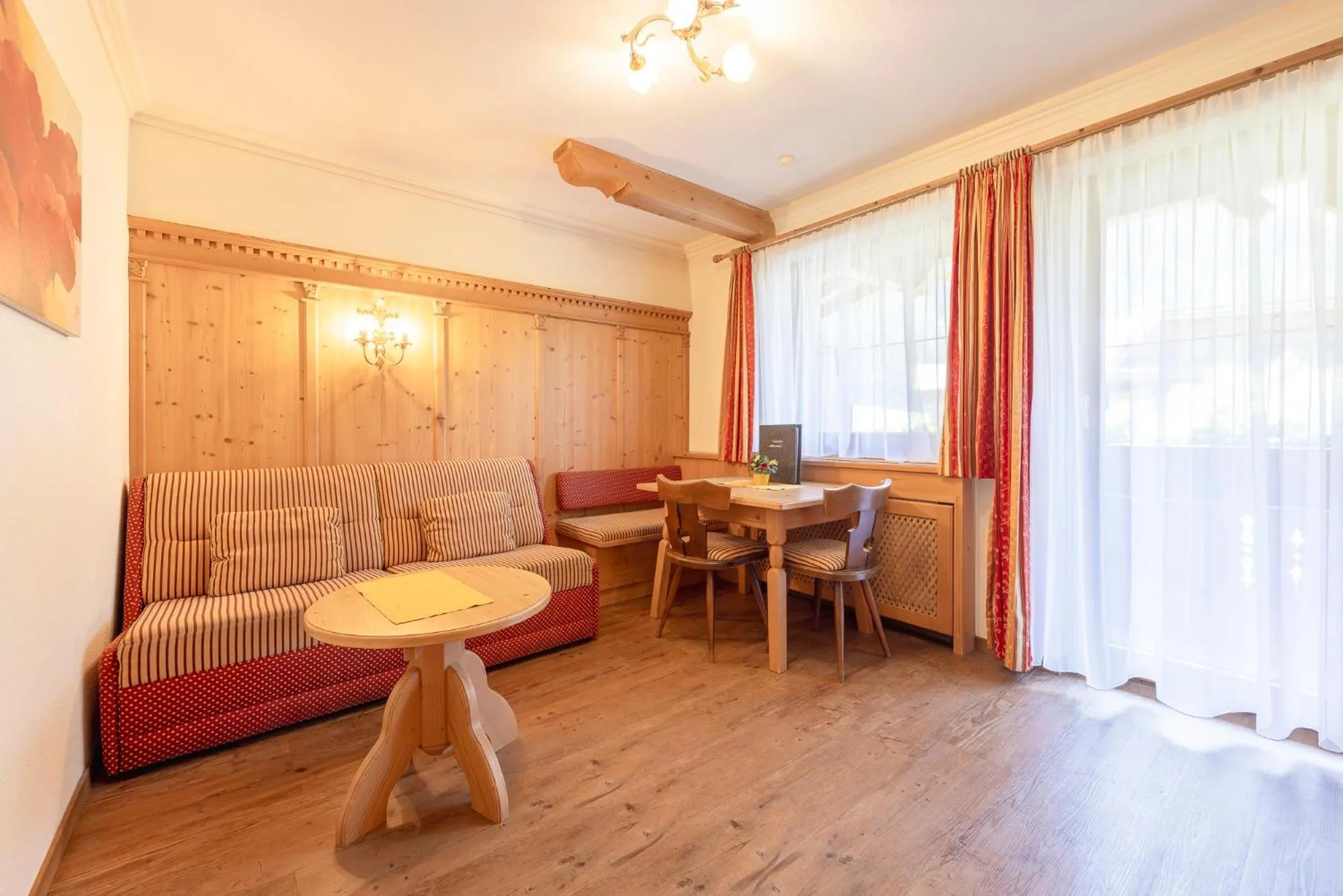 room service in Alpenpension Pfurtscheller