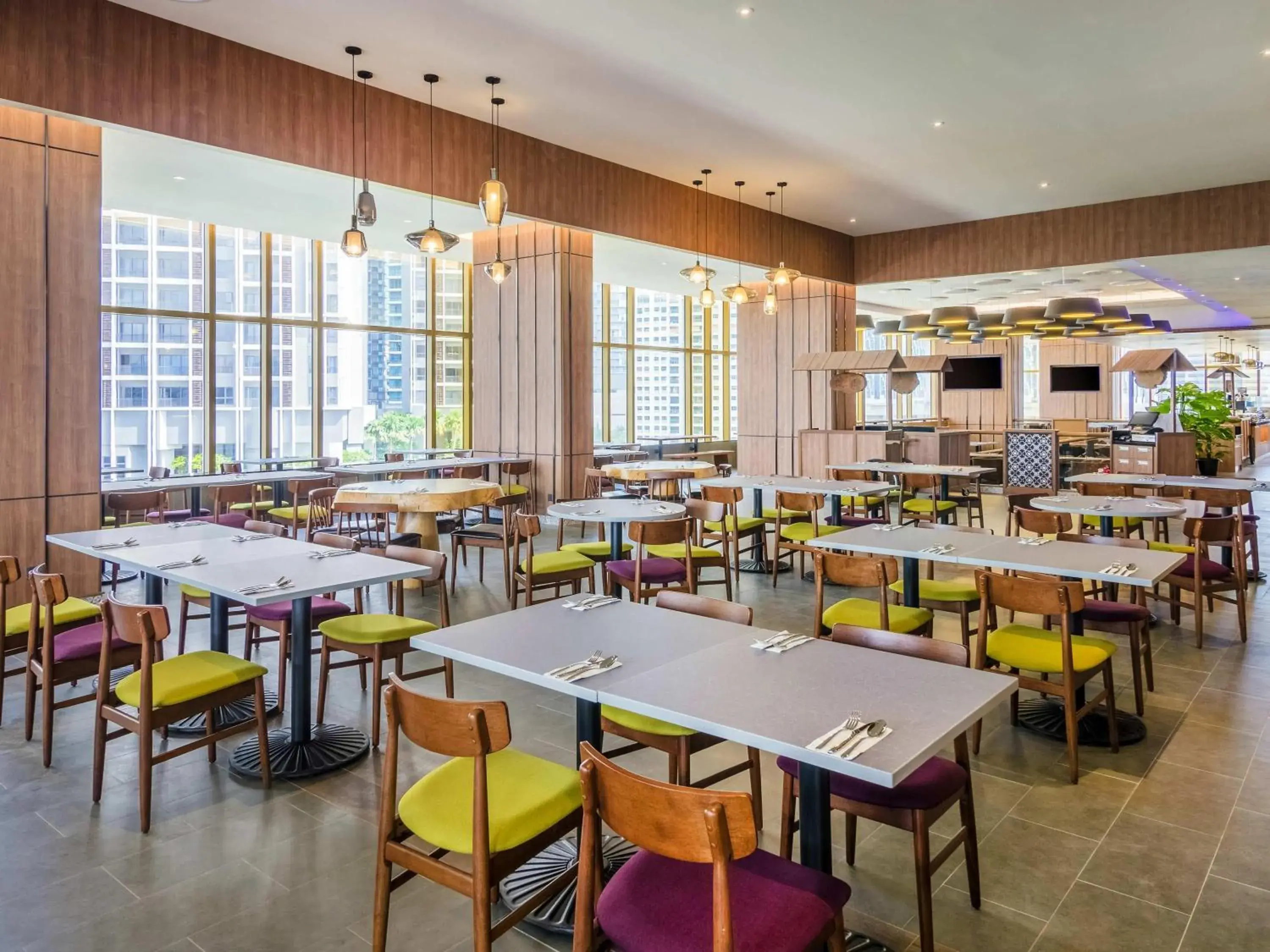 Restaurant/places to eat in ibis Kuala Lumpur City Centre Restaurant/places to eat in ibis Kuala Lumpur City Centre