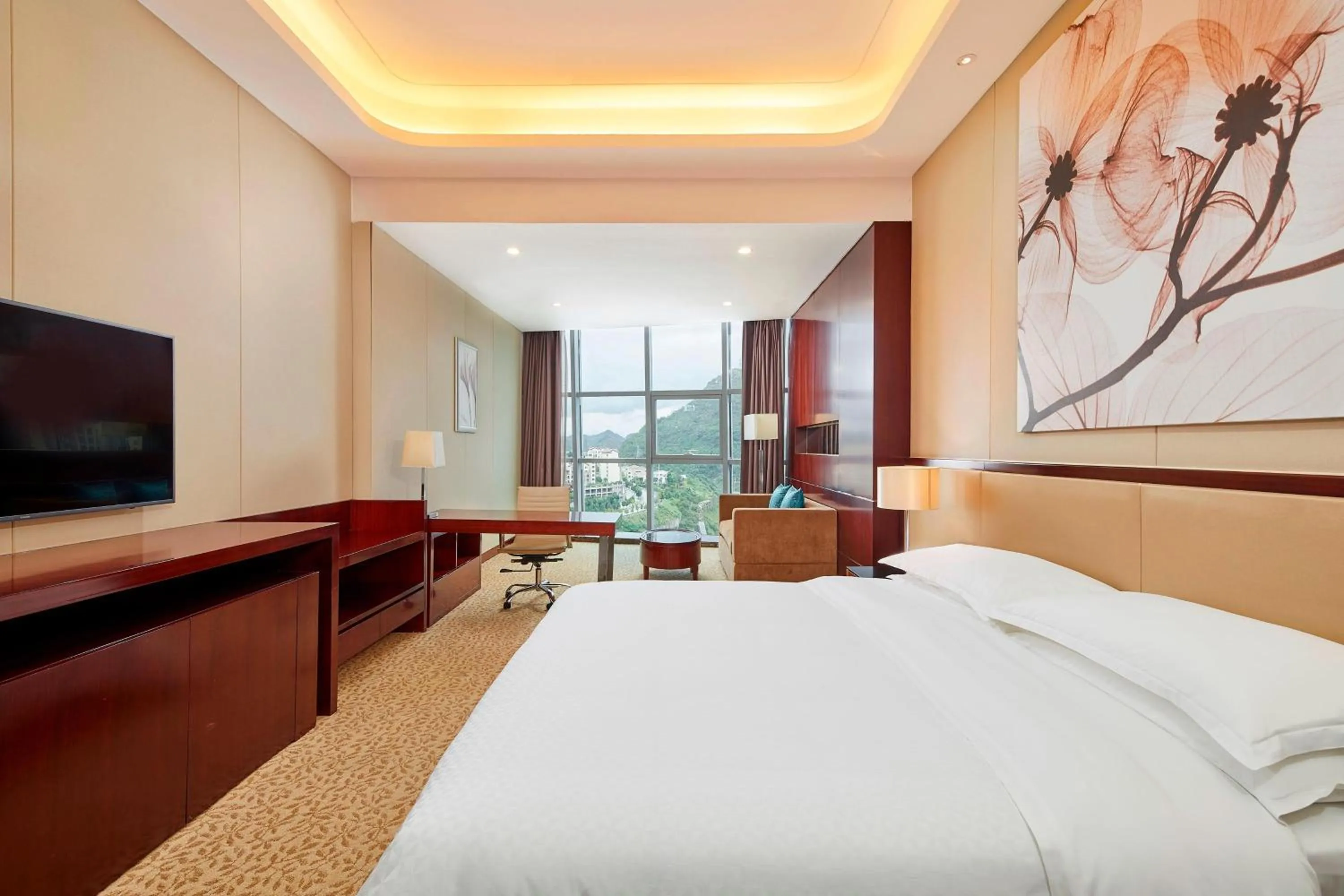 Photo of the whole room, Bed in Four Points by Sheraton Liupanshui
