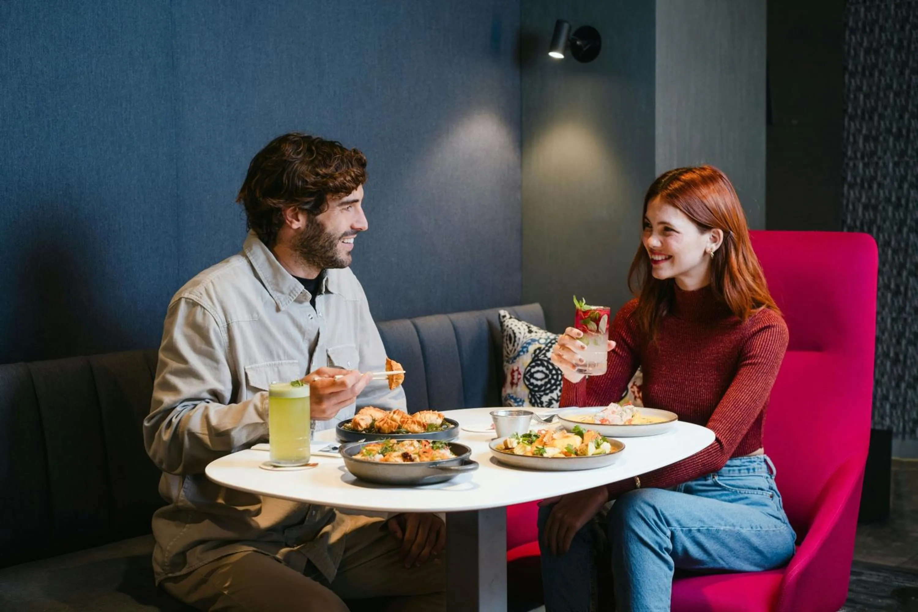 Restaurant/places to eat in Aloft Lima Miraflores