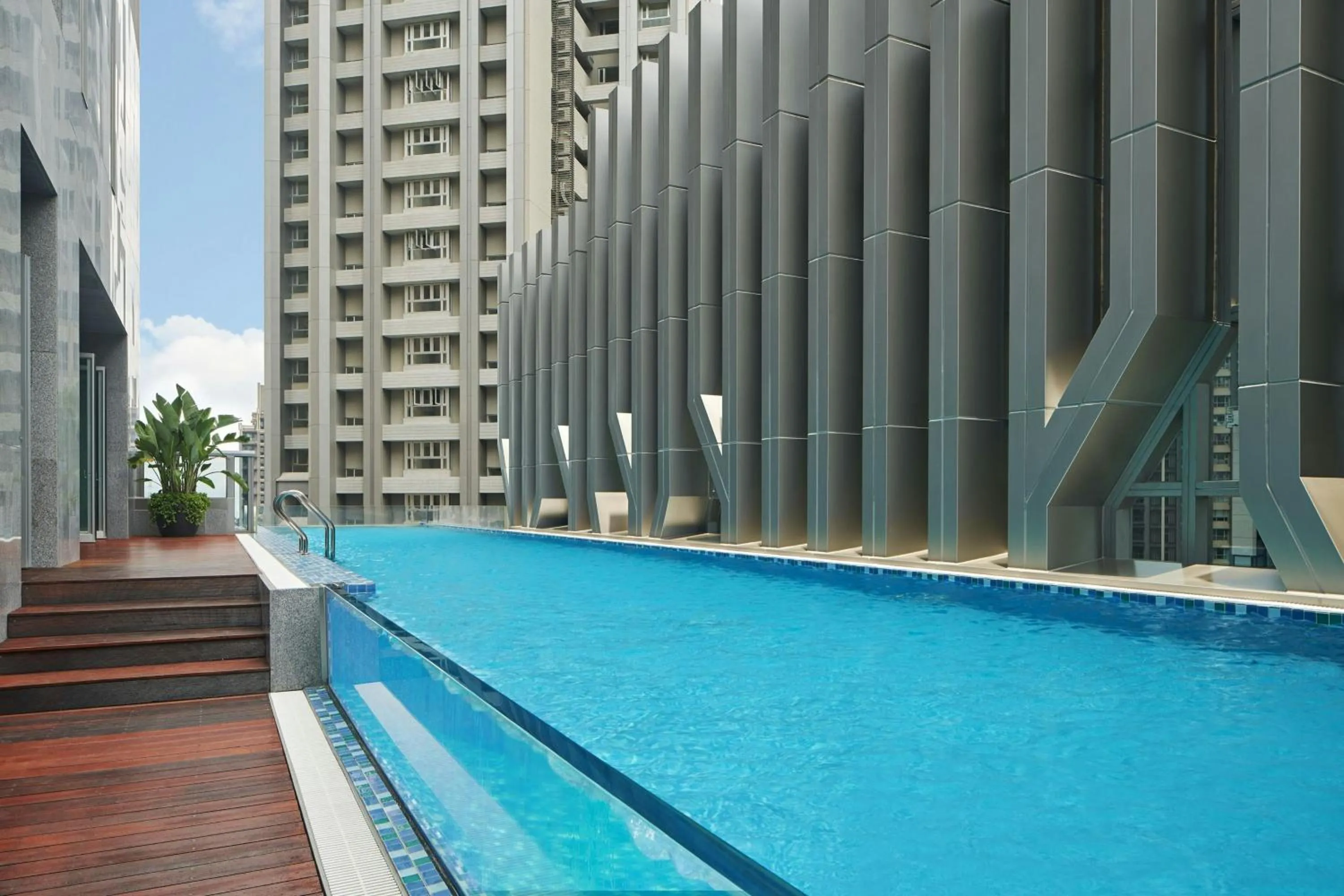 Swimming pool in Four Points by Sheraton Linkou