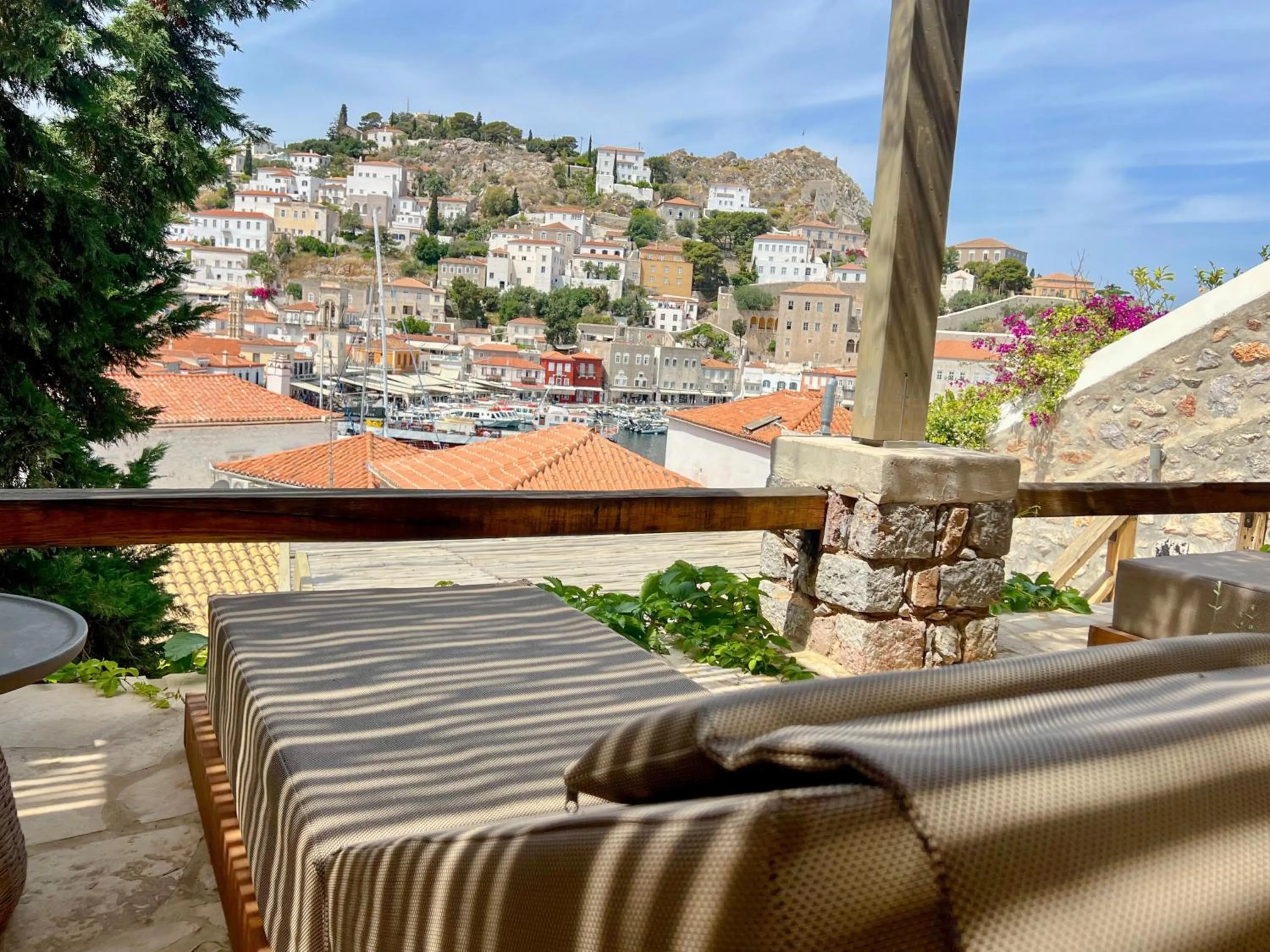 PortaDelMare deluxe suites