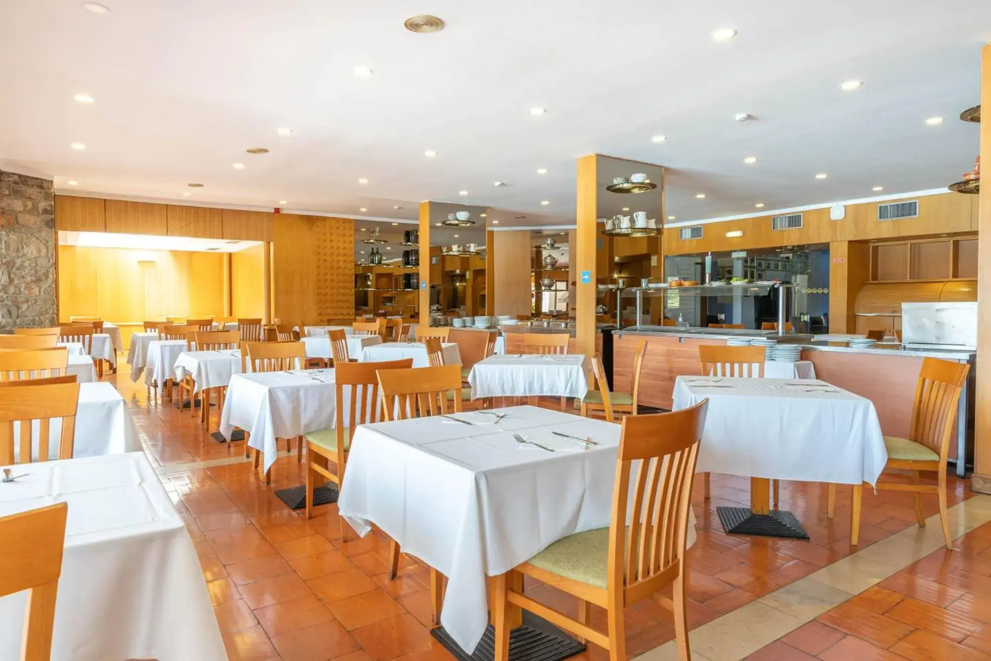 Restaurant/places to eat in Hotel da Aldeia - Adults Only Restaurant/places to eat in Hotel da Aldeia - Adults Only