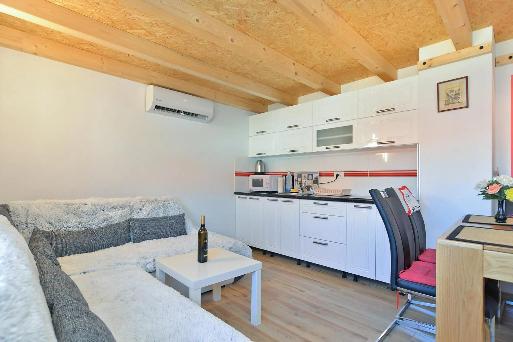 Apartments Zivan 1739
