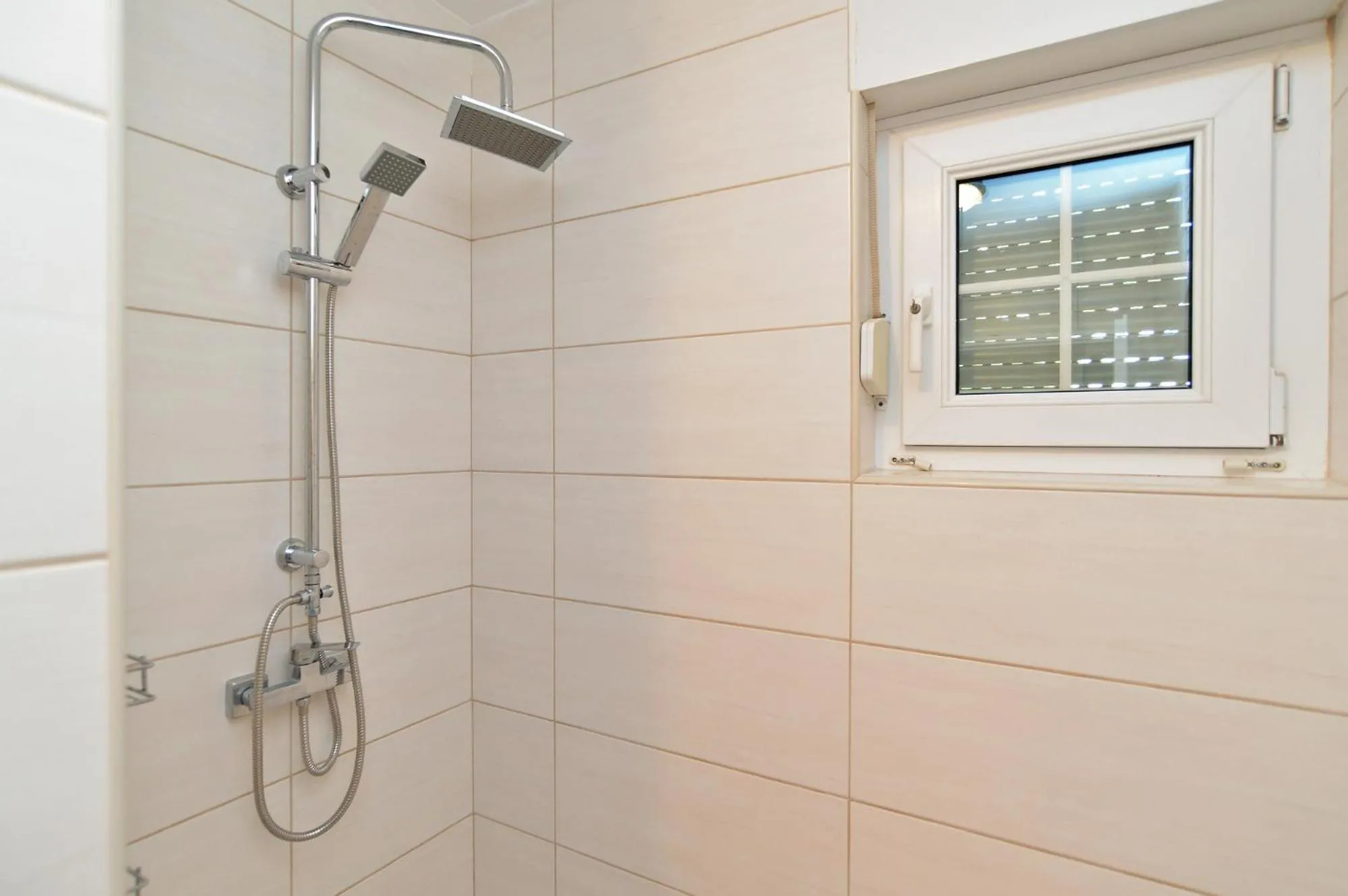 Apartments Zivan 1739