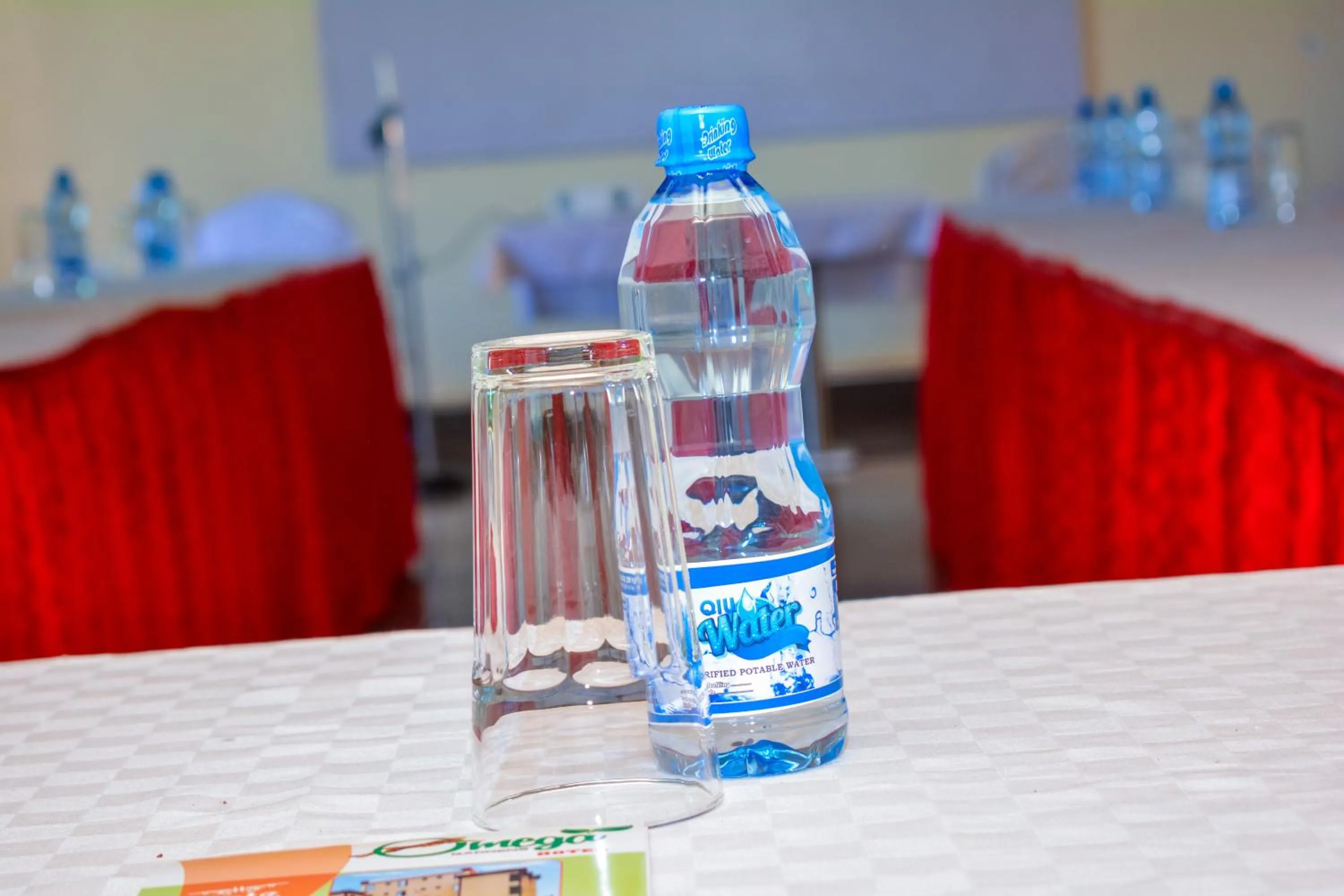 Food and drinks in Omega Gardens Hotel