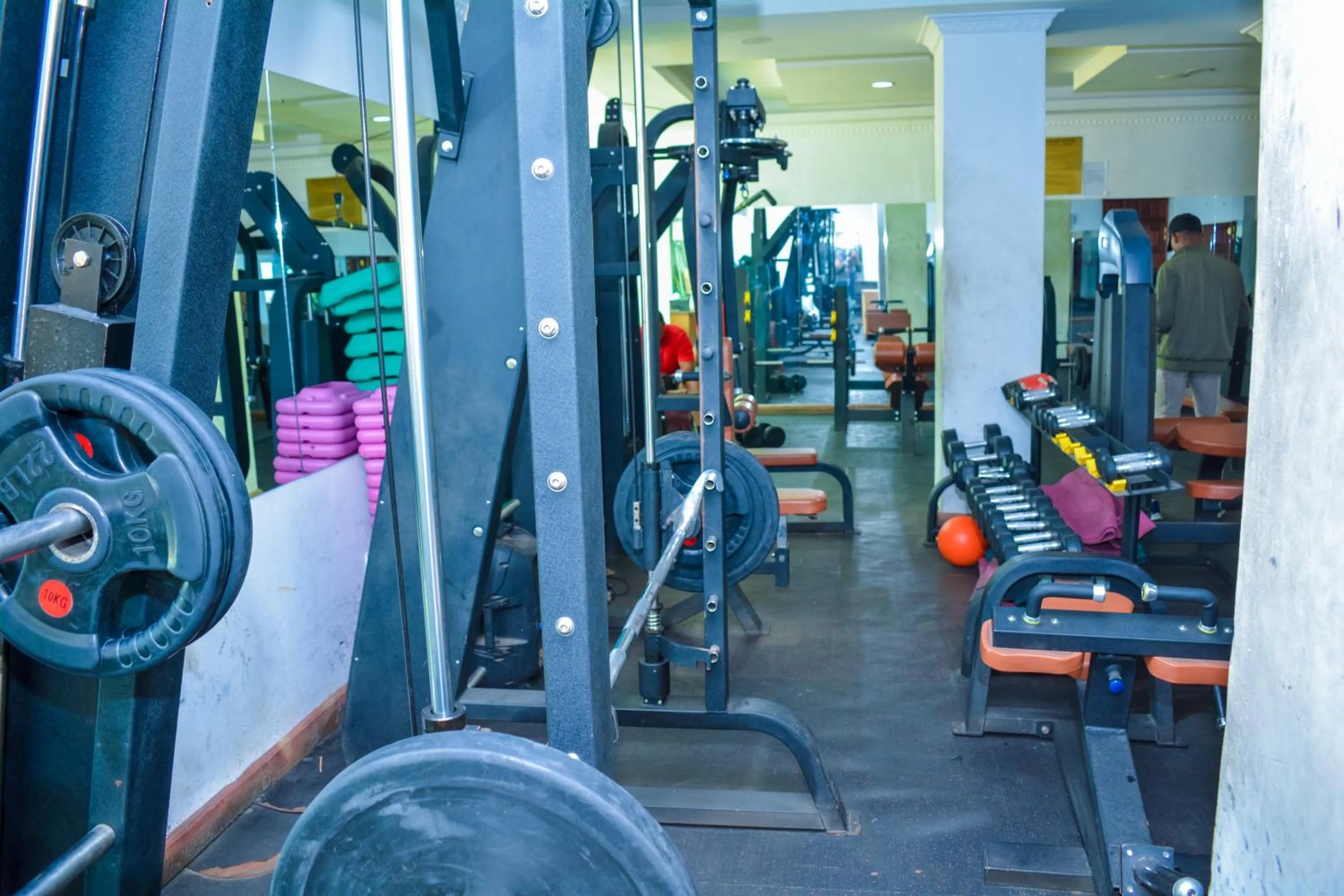 Fitness centre/facilities in Omega Gardens Hotel