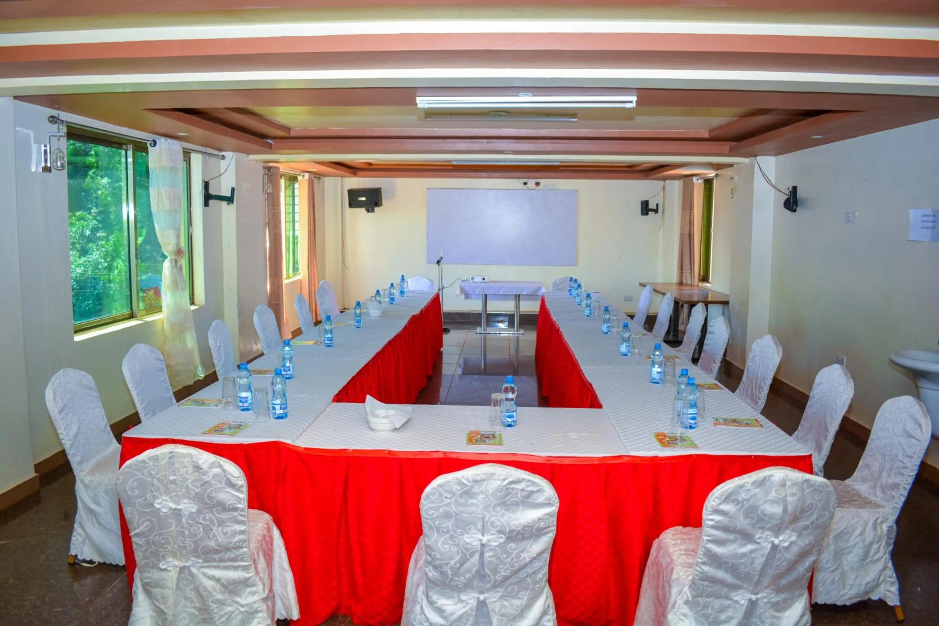 Meeting/conference room in Omega Gardens Hotel