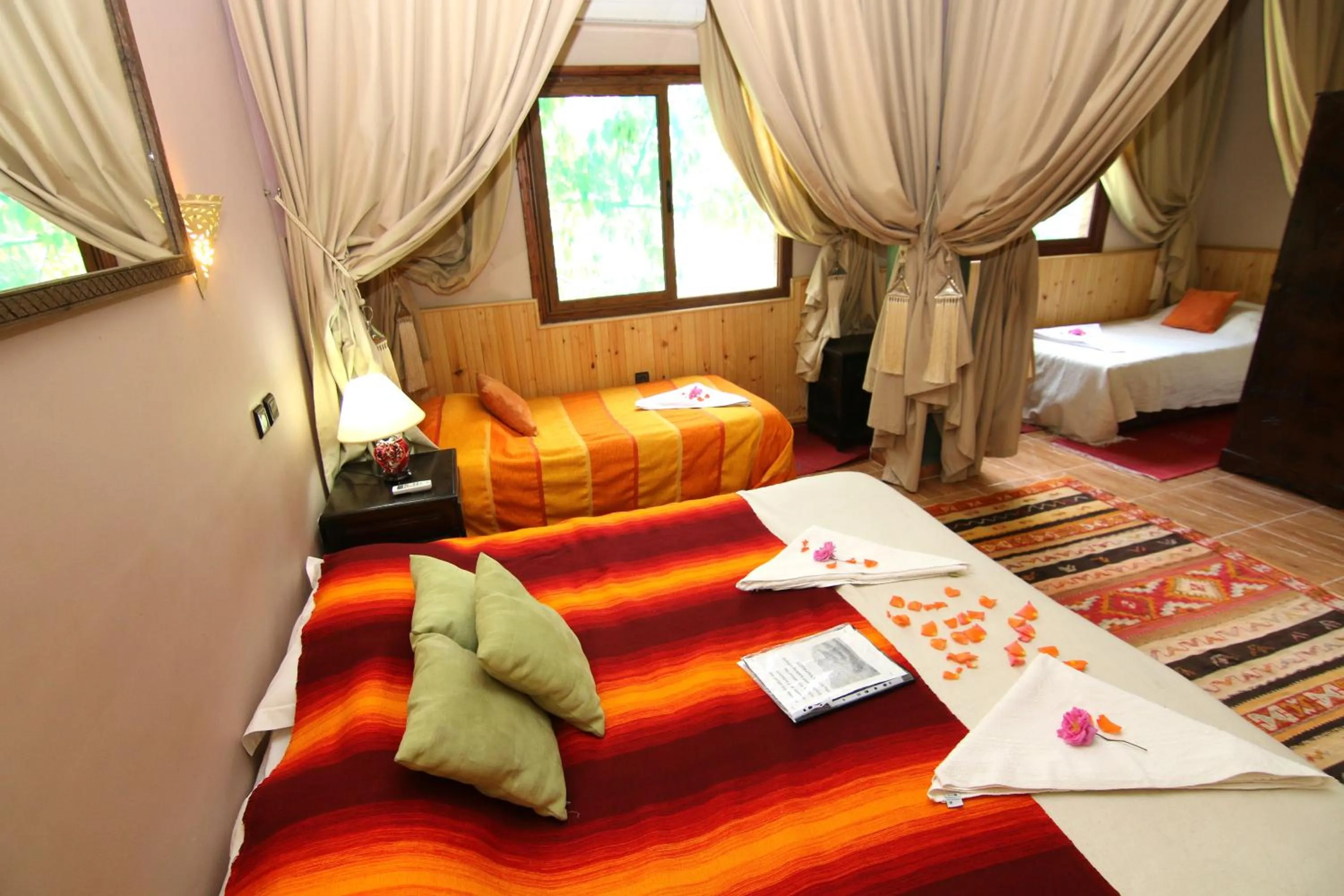 Bed in Riad Atlas Toubkal