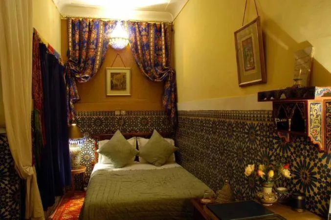 Photo of the whole room, Bed in Riad Dalia