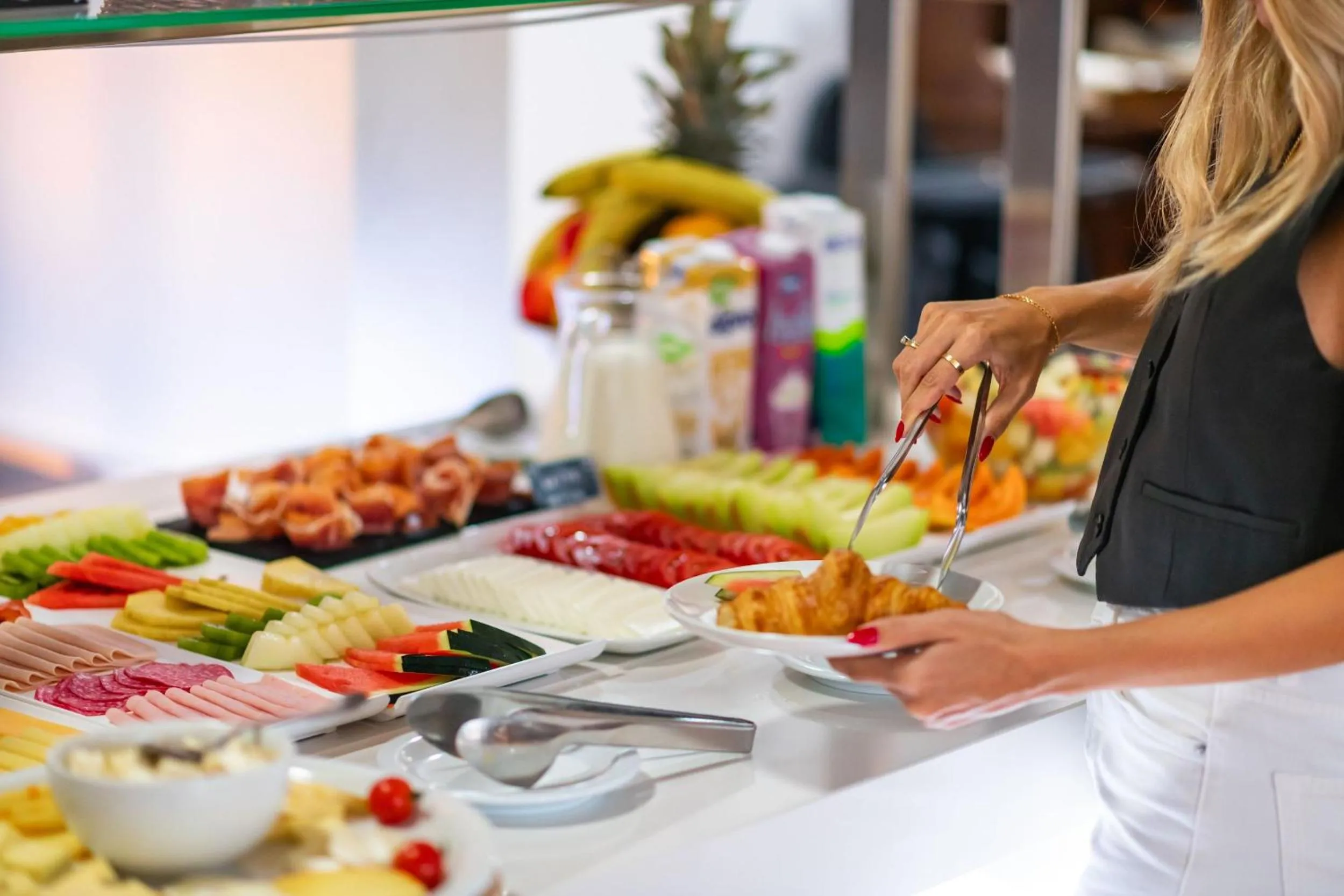 Breakfast in Hotel Carvoeiro Plaza