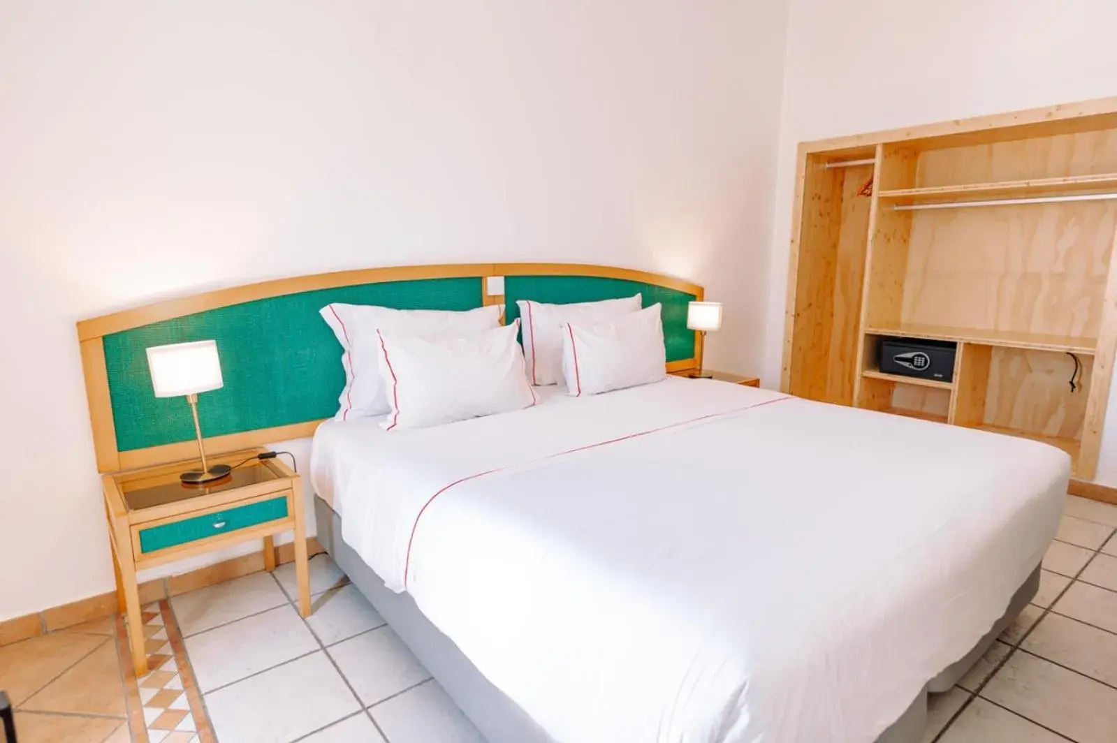 Bed in Hotel Carvoeiro Plaza Bed in Hotel Carvoeiro Plaza