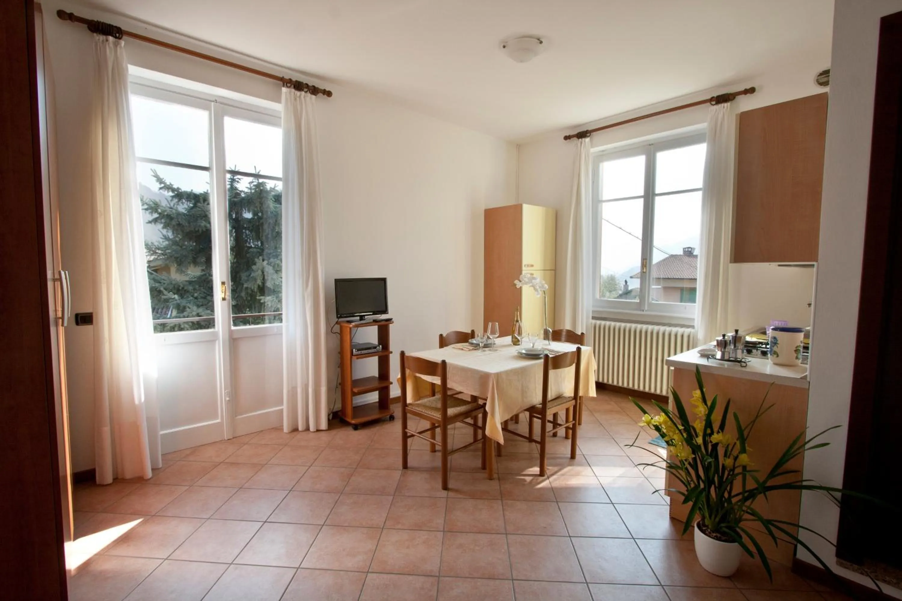 Kitchen or kitchenette in Appartamenti Casa La Rosa