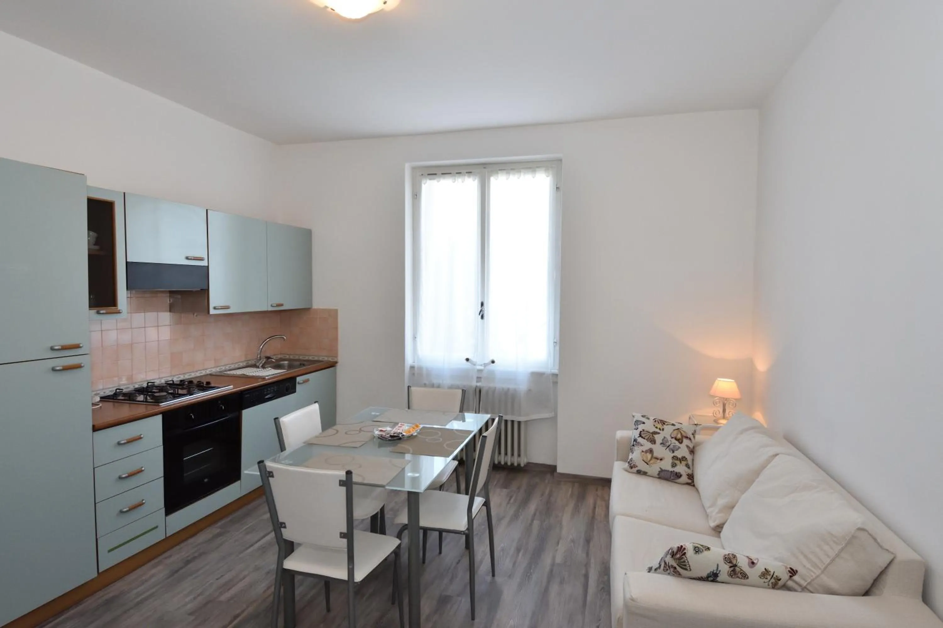 Kitchen or kitchenette in Appartamenti Casa La Rosa