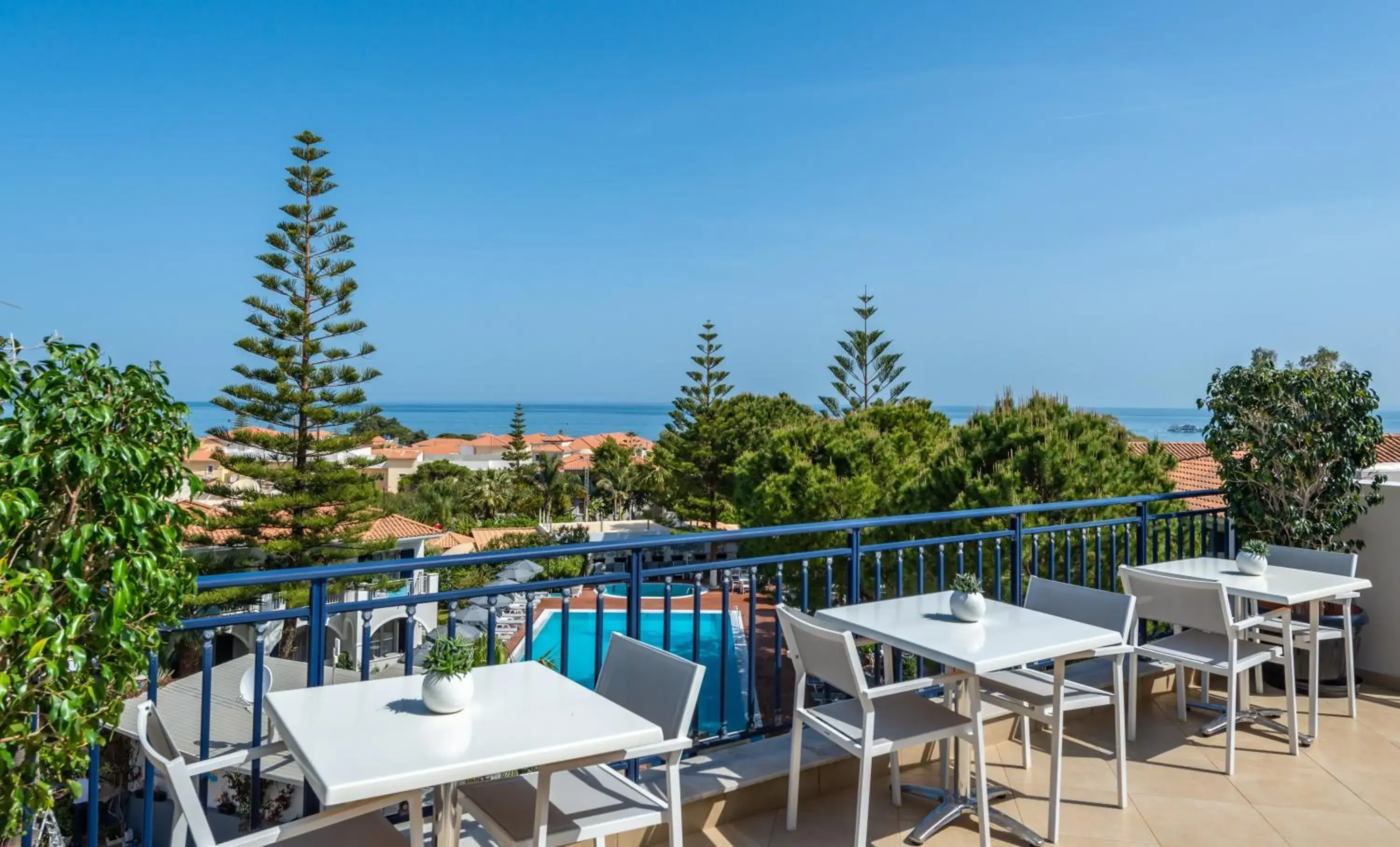 Restaurant/places to eat in Contessa Hotel Restaurant/places to eat in Contessa Hotel