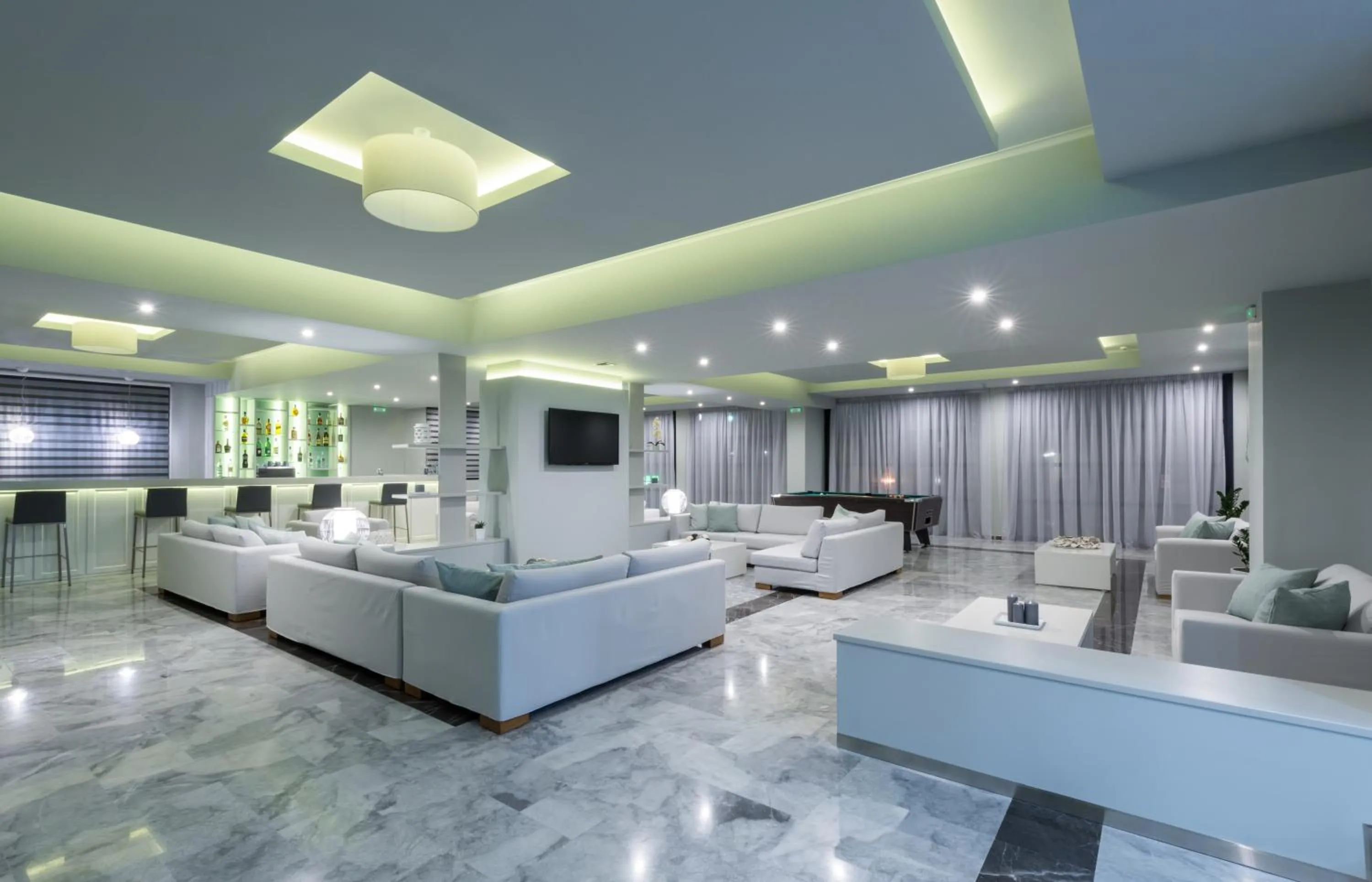 Lobby or reception, Bed in Contessa Hotel