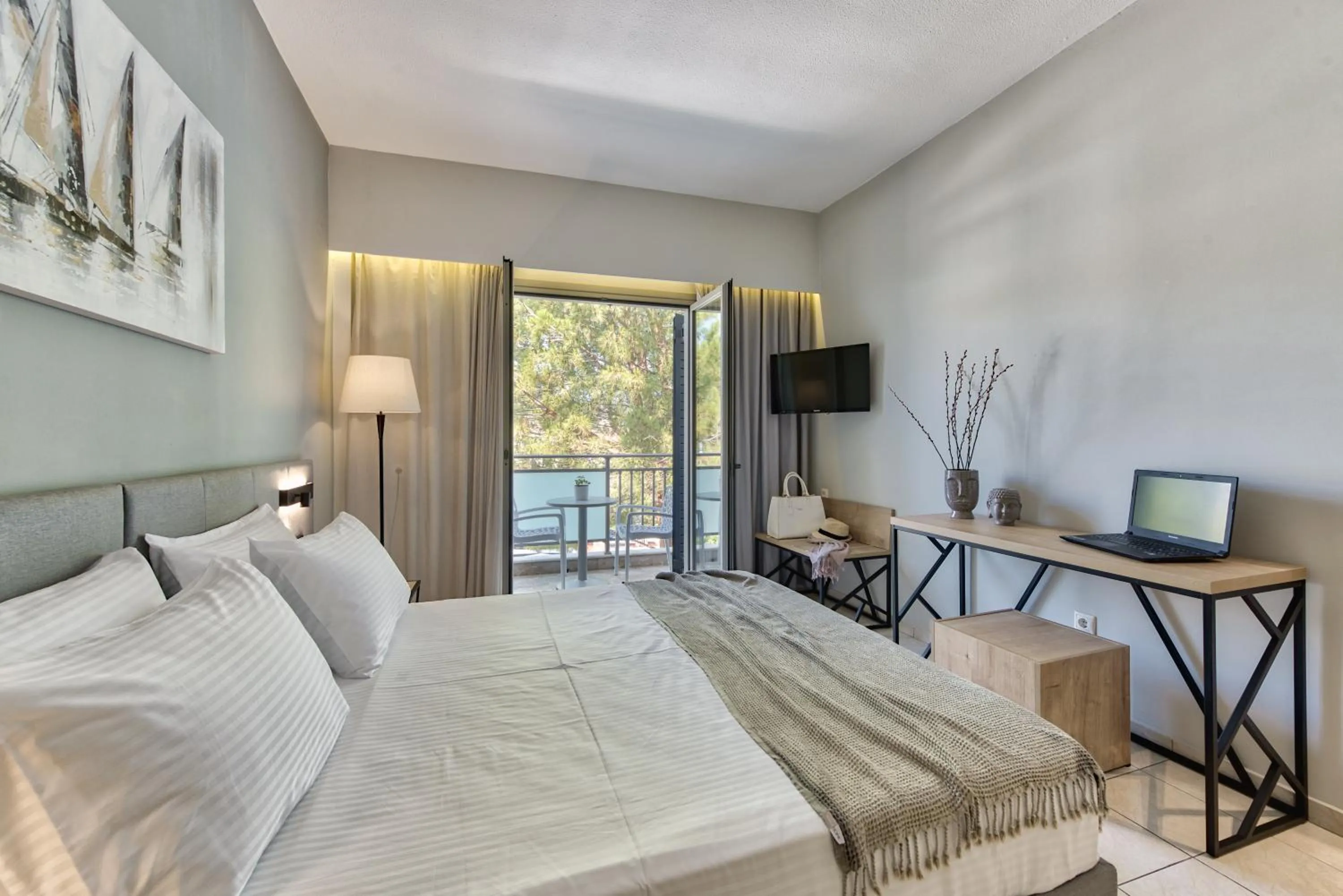 Bed in Contessa Hotel