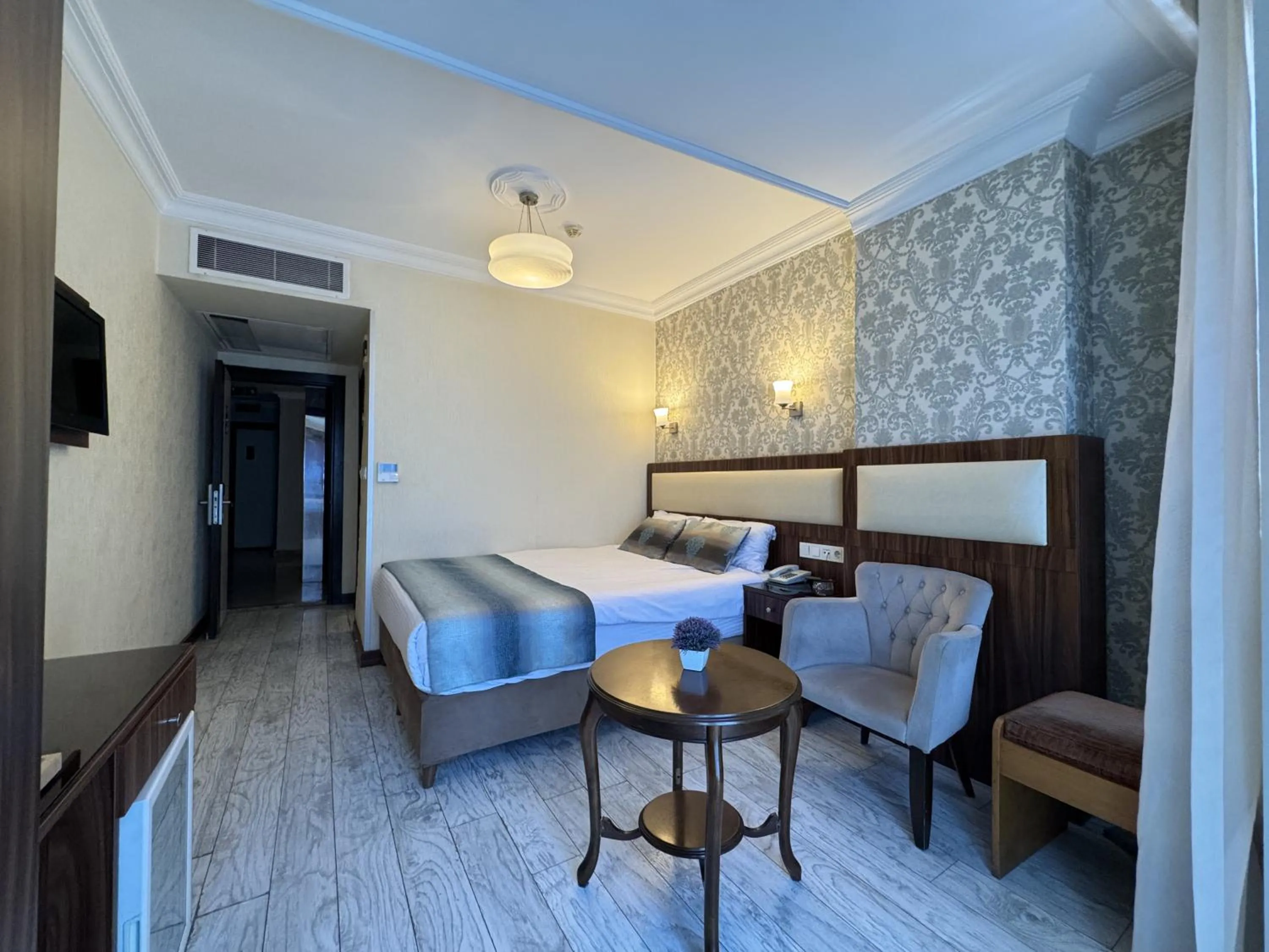 Bed in Hotel Bulvar Istanbul